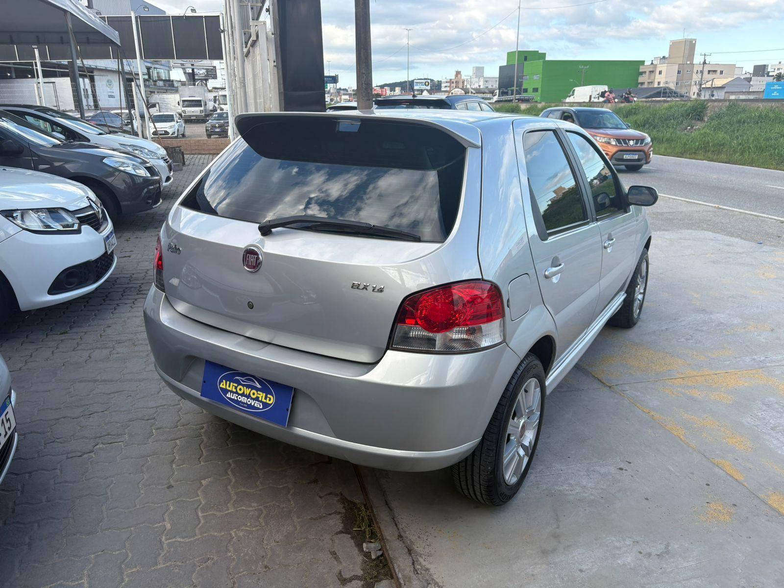 Foto número 147558 do veiculo