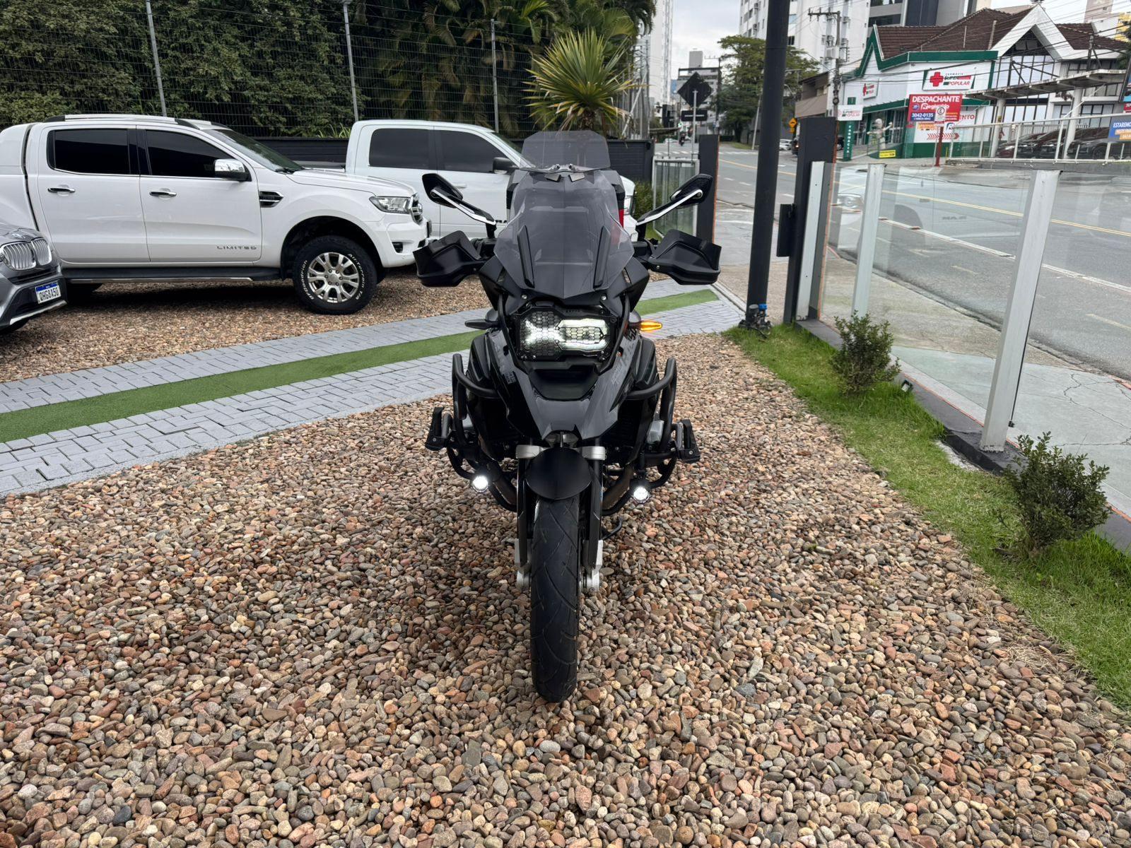 Foto número 181496 do veiculo