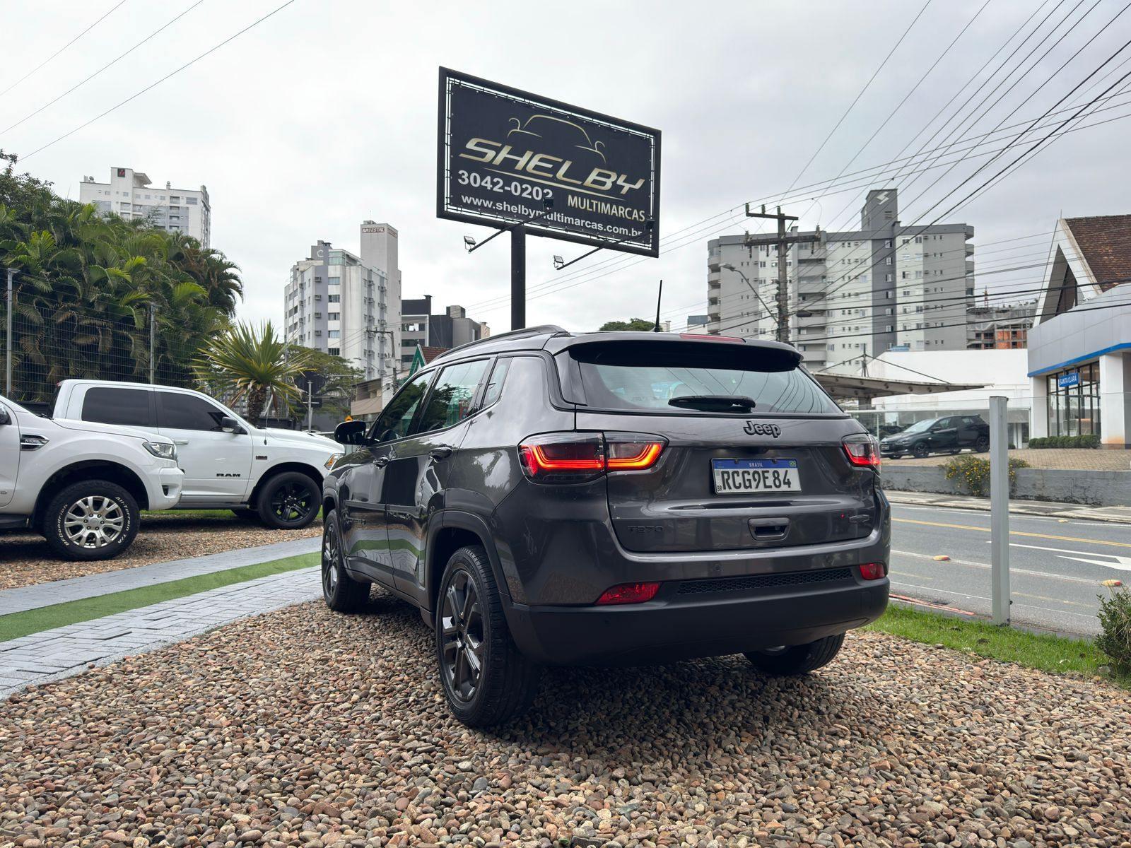 Foto número 181620 do veiculo