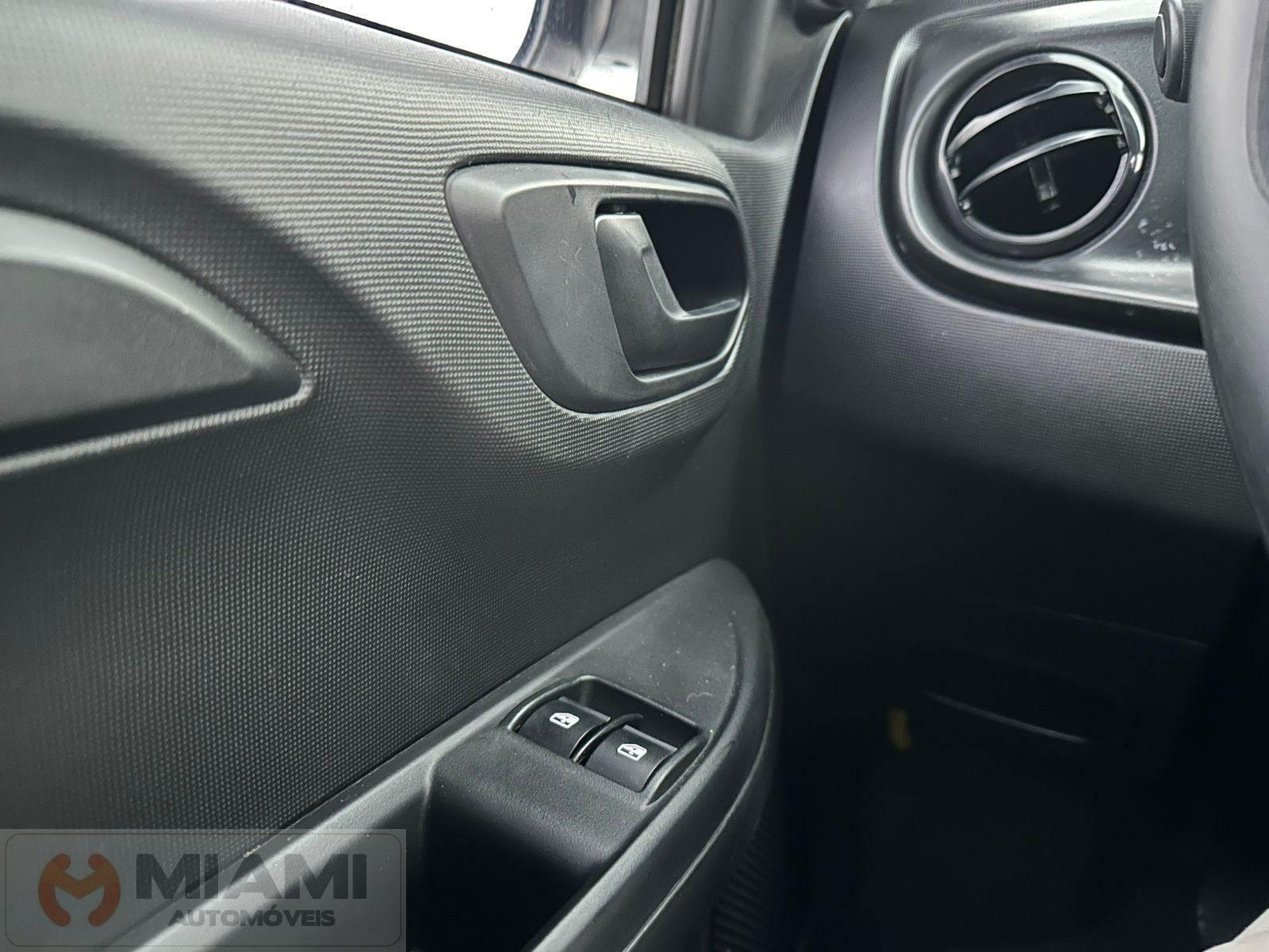 Foto número 237086 do veiculo