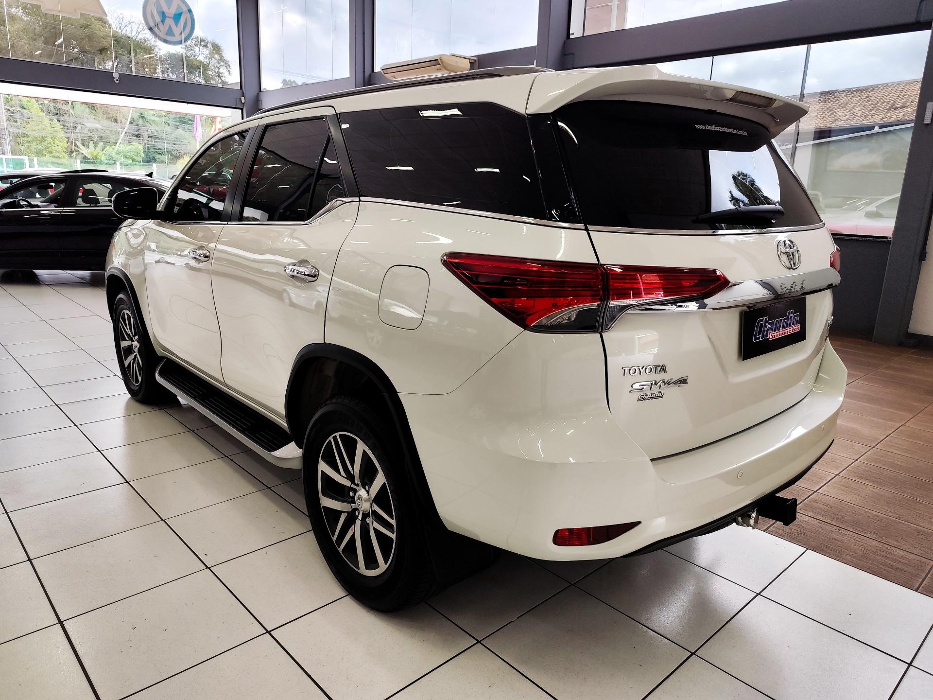 Foto número 257506 do veiculo