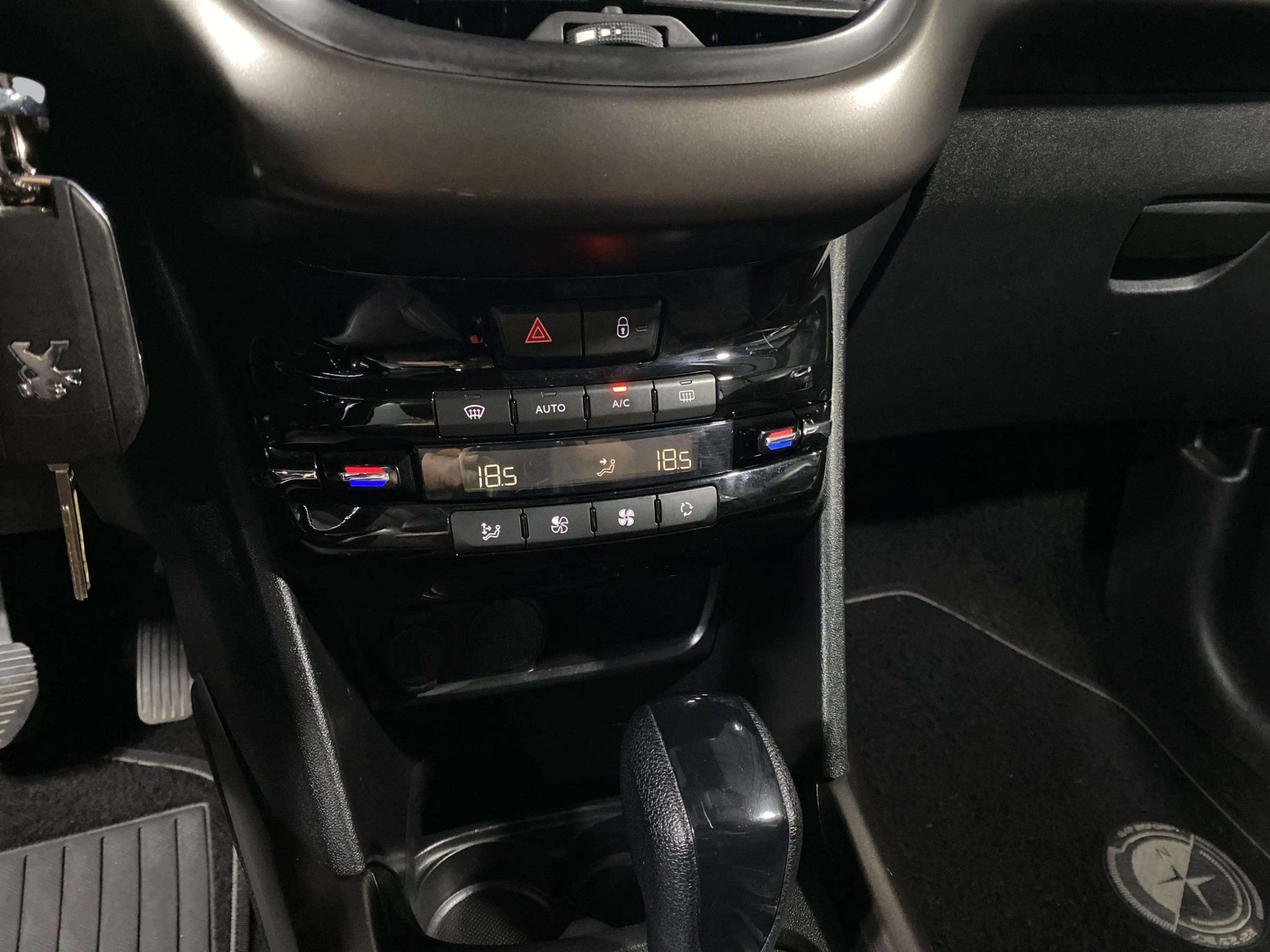 Foto número 295726 do veiculo