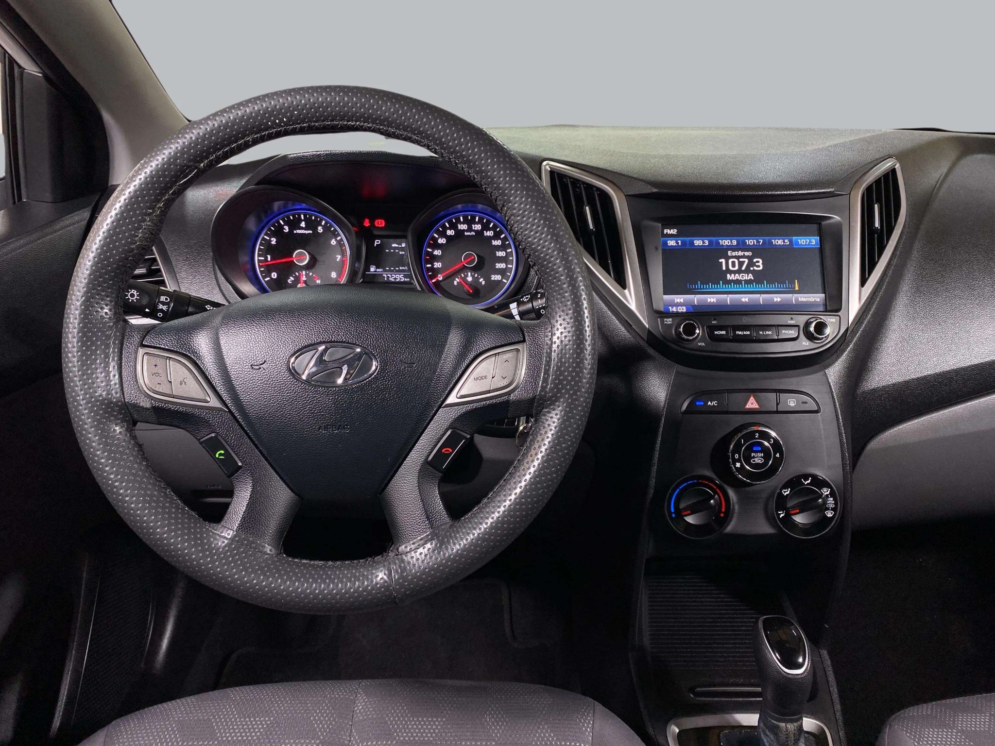 Foto número 303042 do veiculo