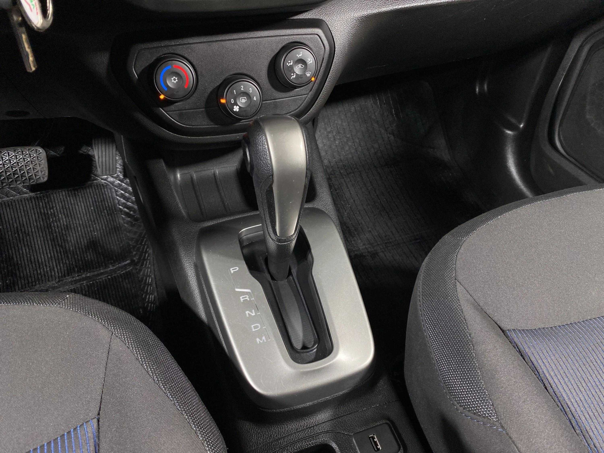 Foto número 290435 do veiculo