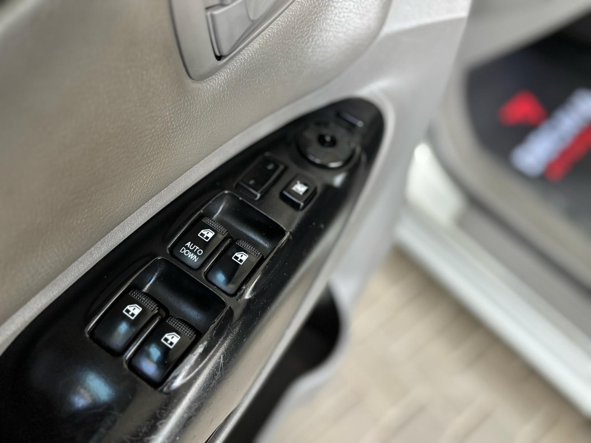 Foto número 299726 do veiculo