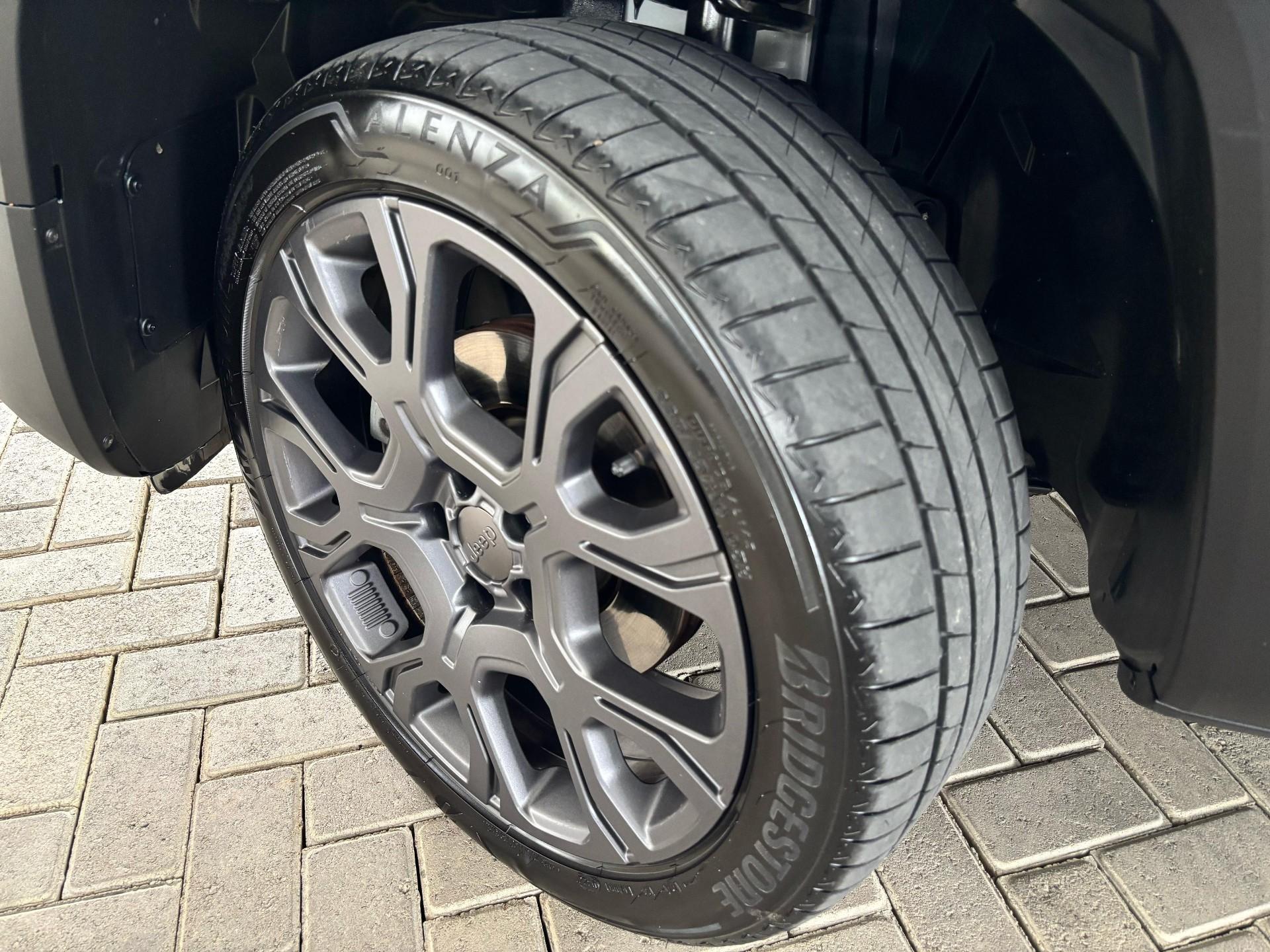 Foto número 299136 do veiculo