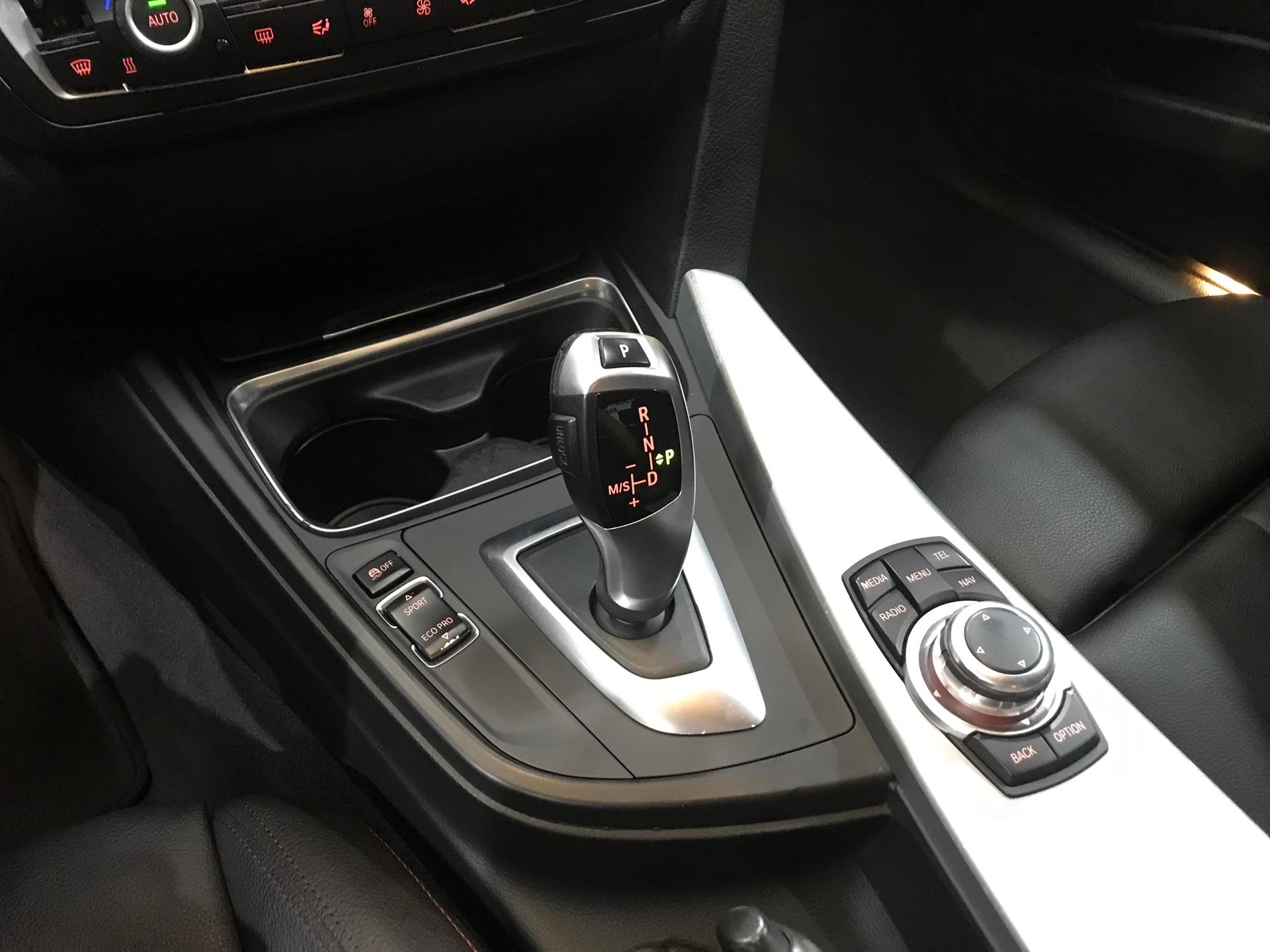 Foto número 303743 do veiculo