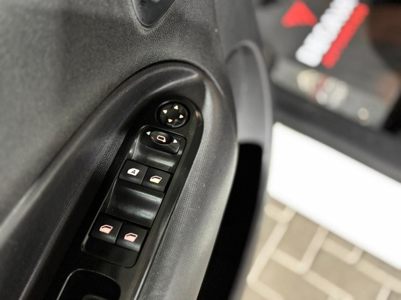 Foto número 317701 do veiculo