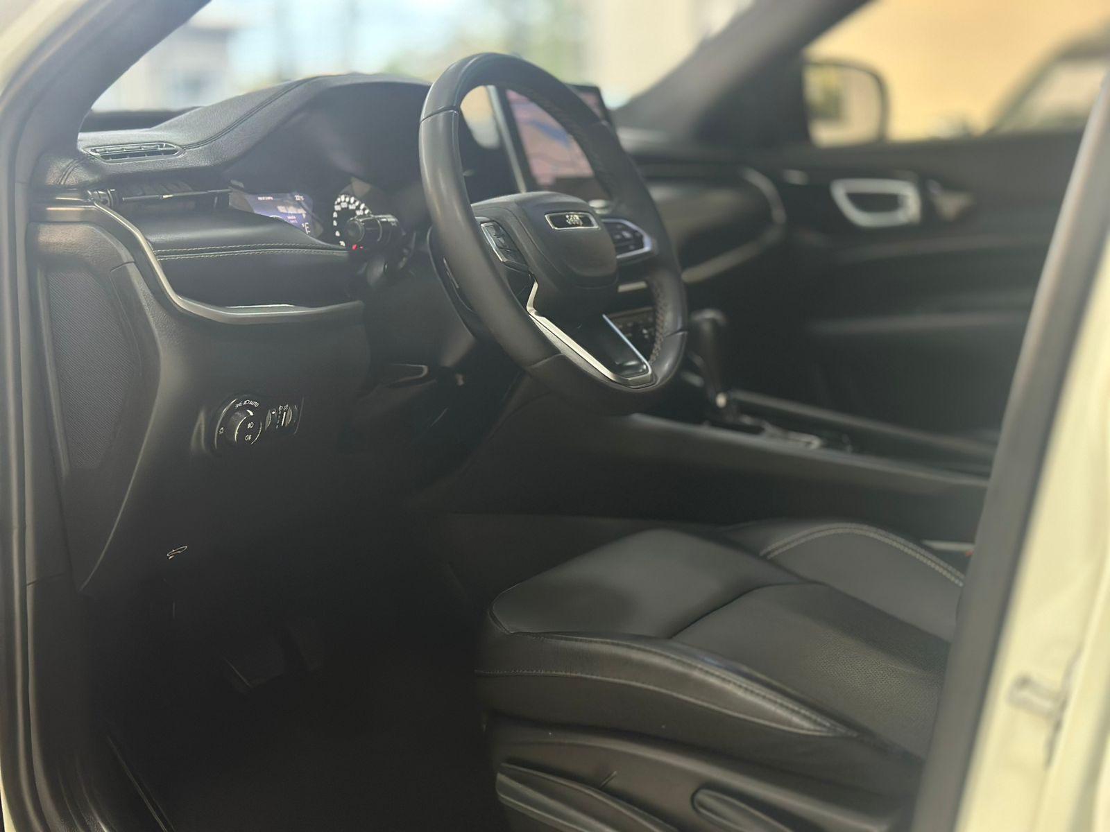 Foto número 293900 do veiculo