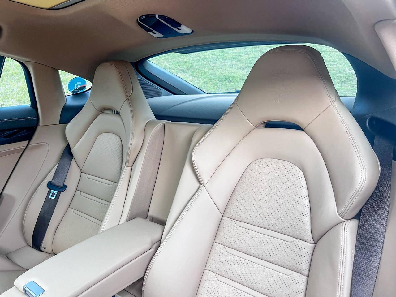 Foto número 296947 do veiculo