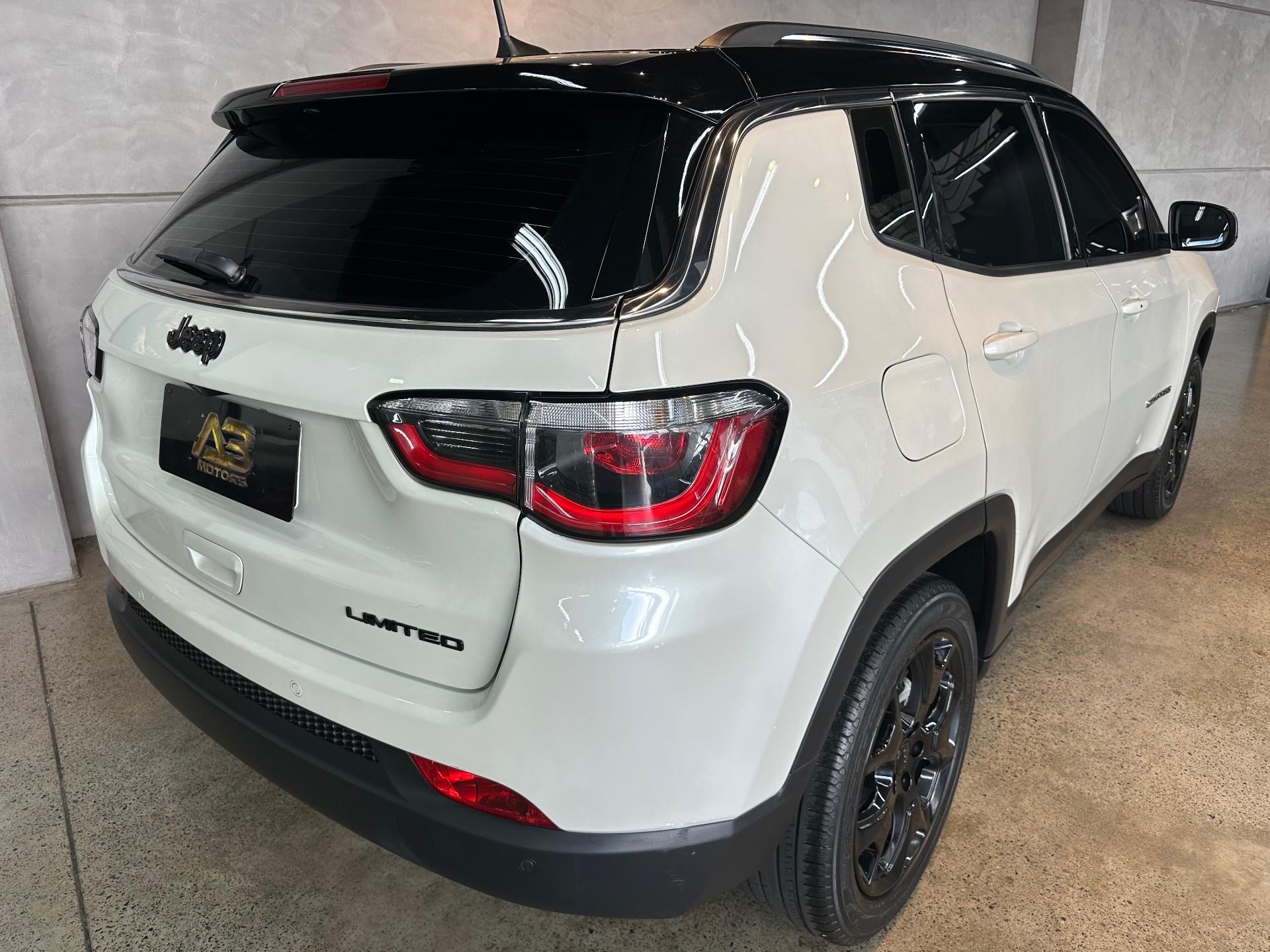 Foto número 299643 do veiculo