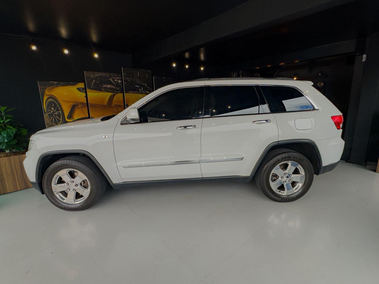 Foto número 312199 do veiculo