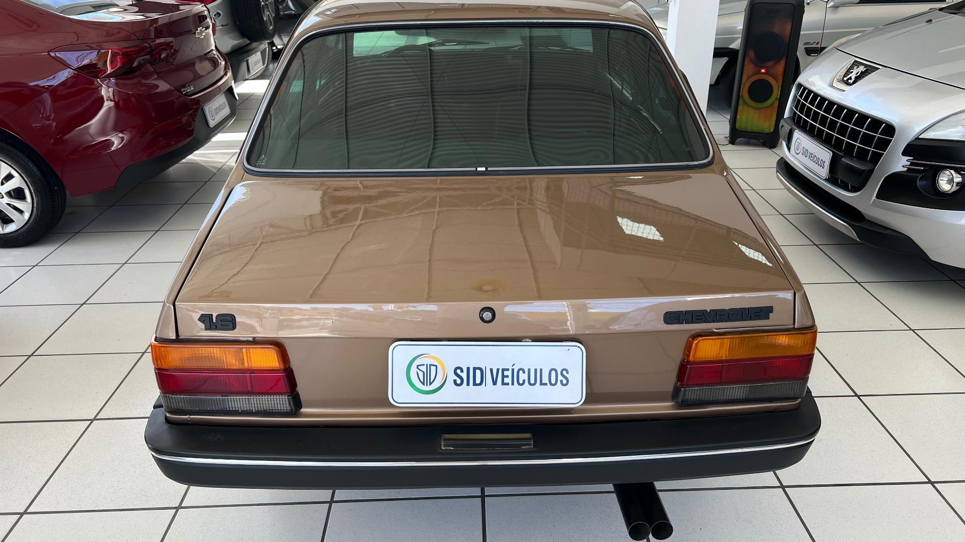 Foto número 292997 do veiculo