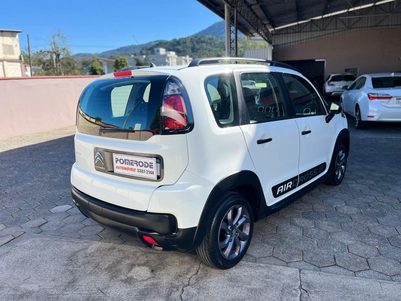 Foto número 286866 do veiculo