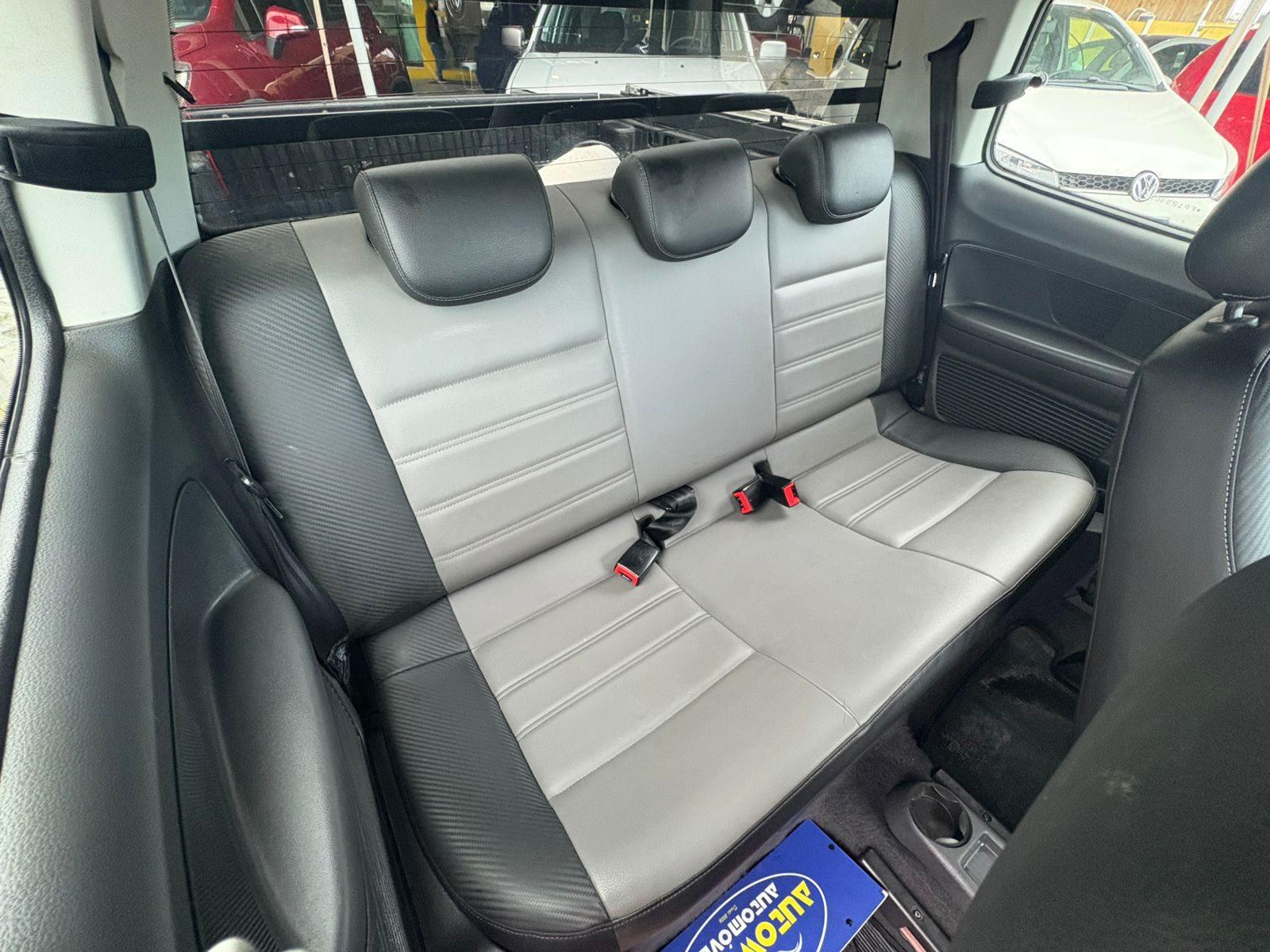 Foto número 302599 do veiculo