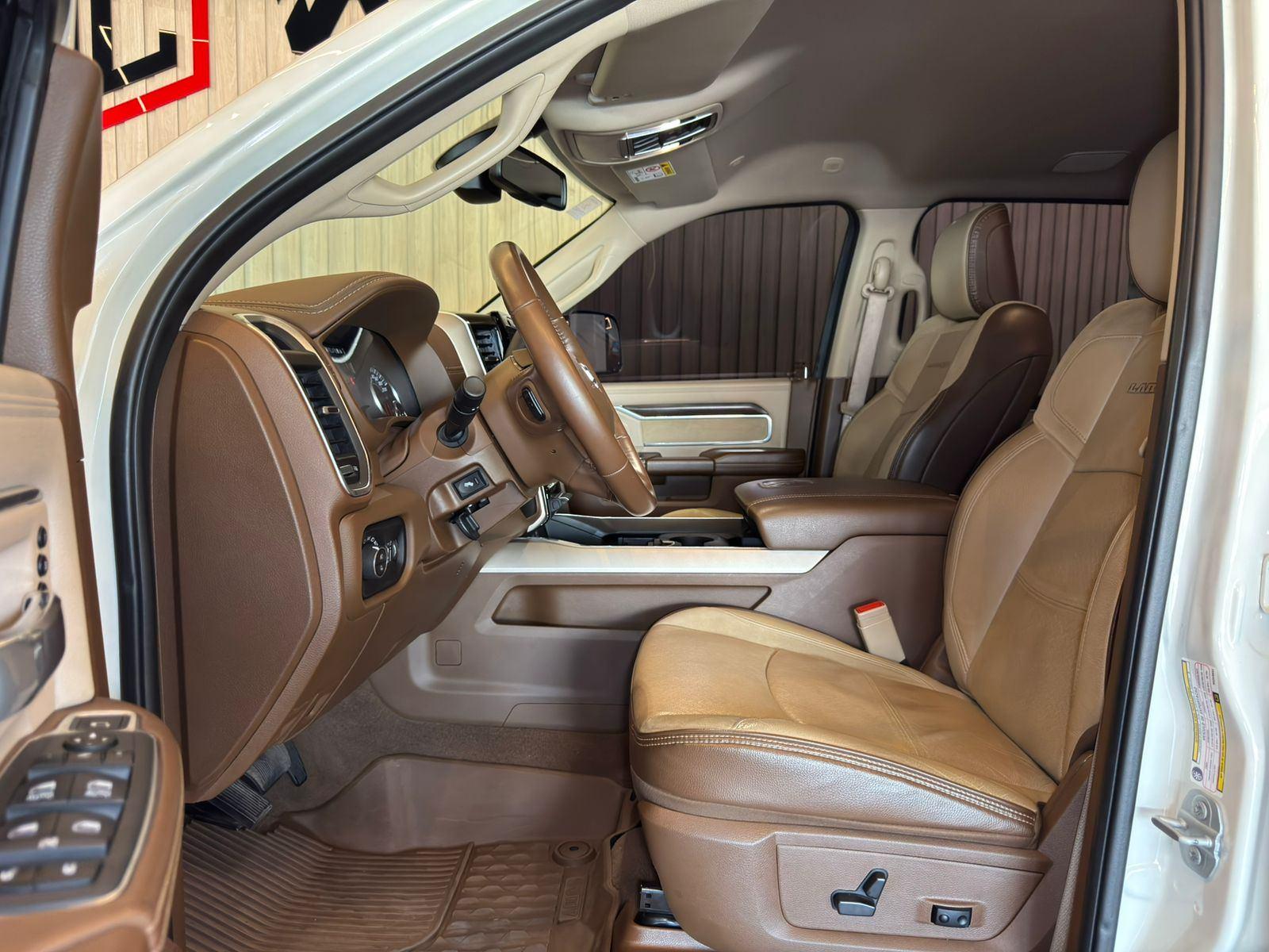 Foto número 316409 do veiculo