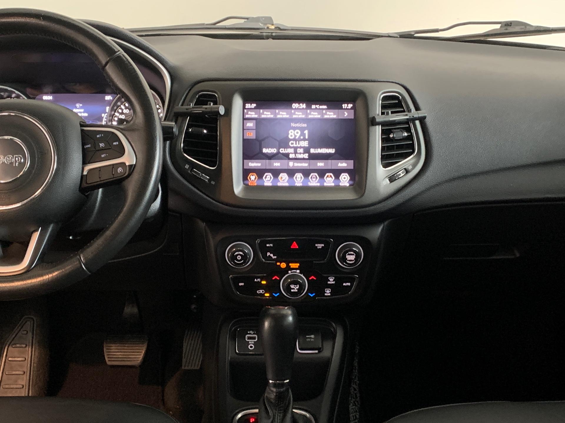 Foto número 304613 do veiculo