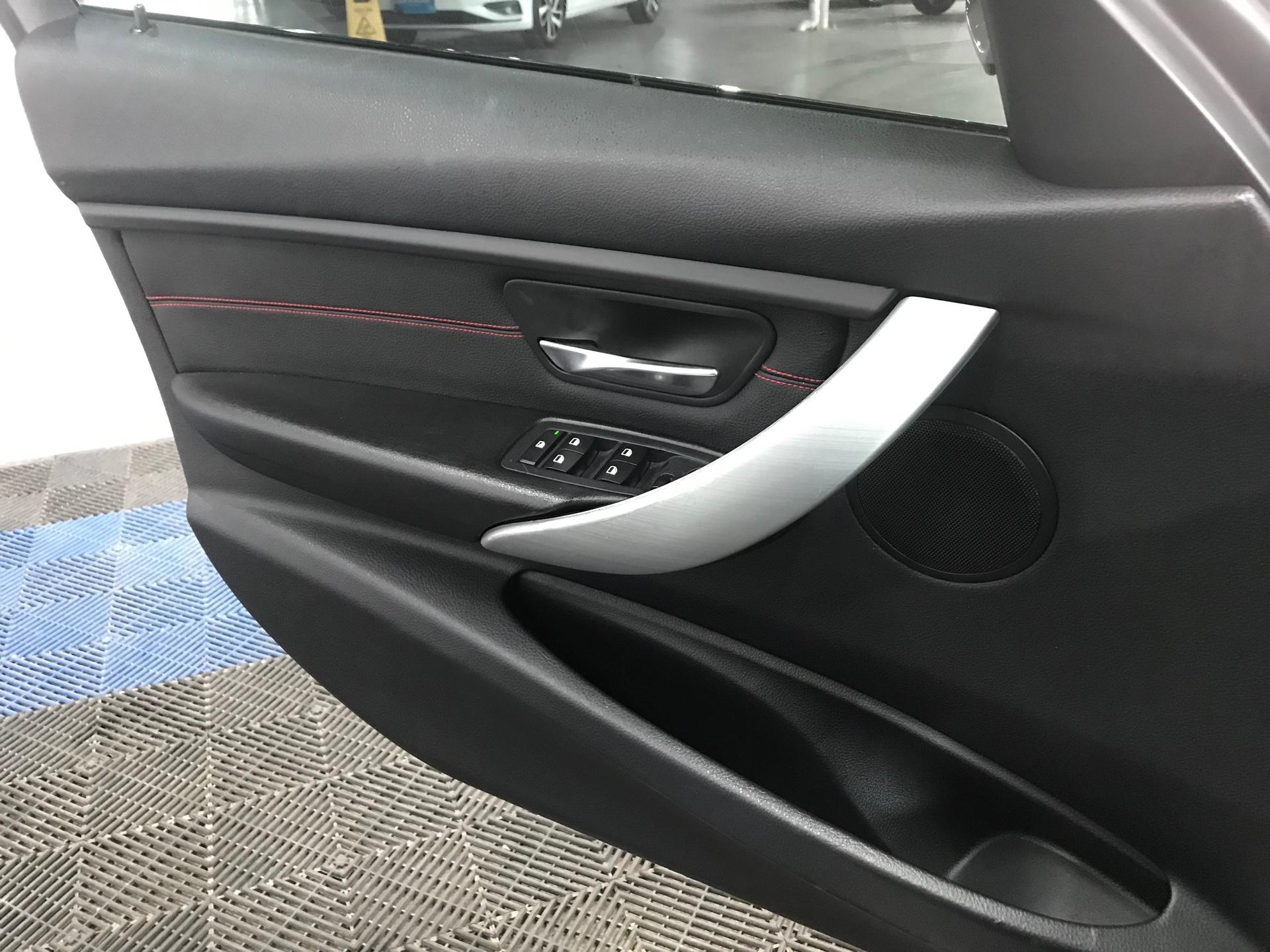 Foto número 303741 do veiculo