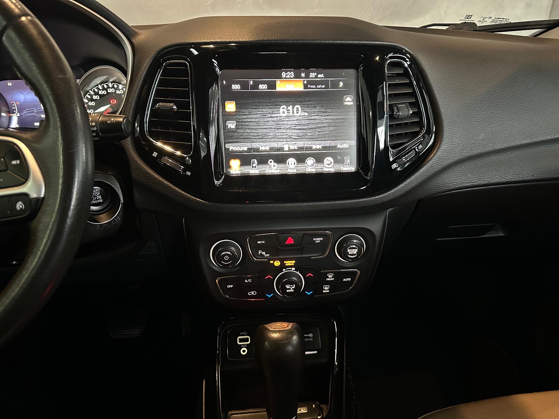 Foto número 299651 do veiculo