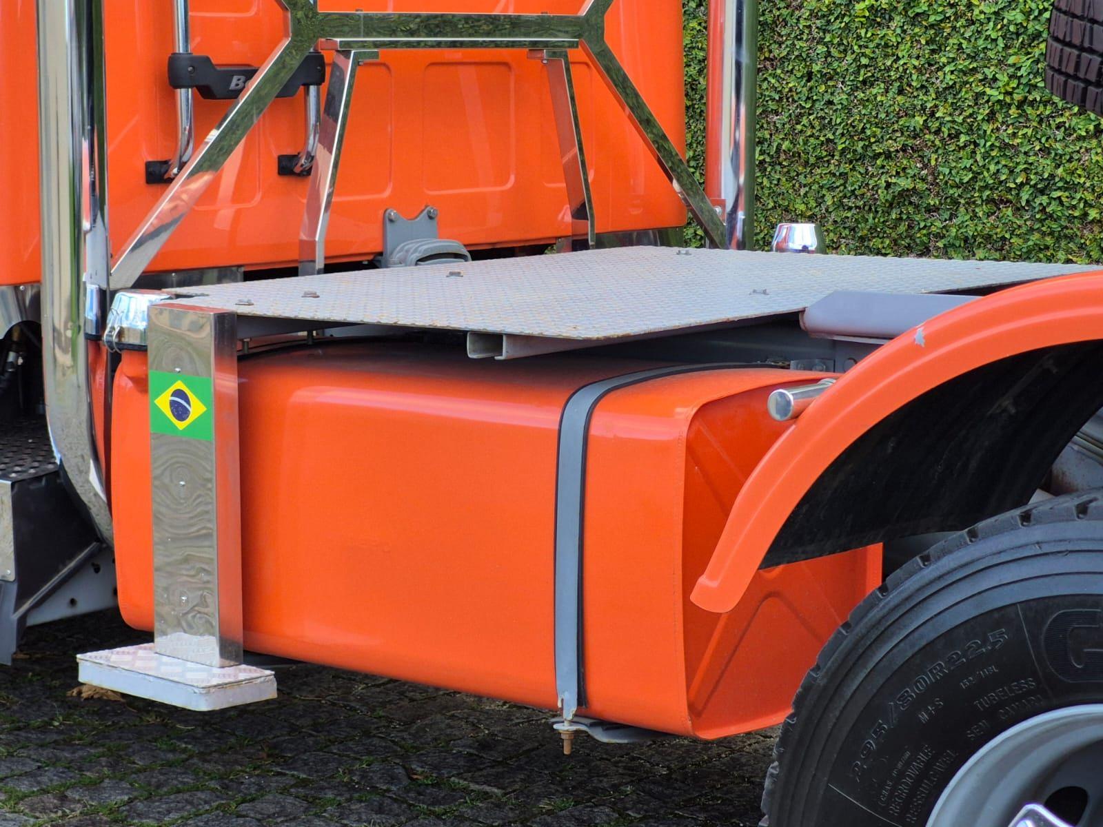 Foto número 309603 do veiculo