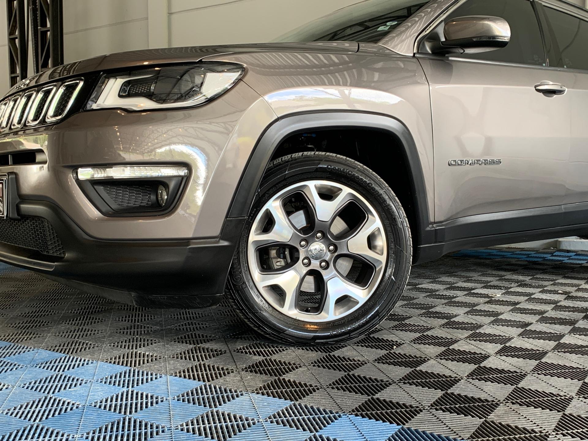 Foto número 304608 do veiculo