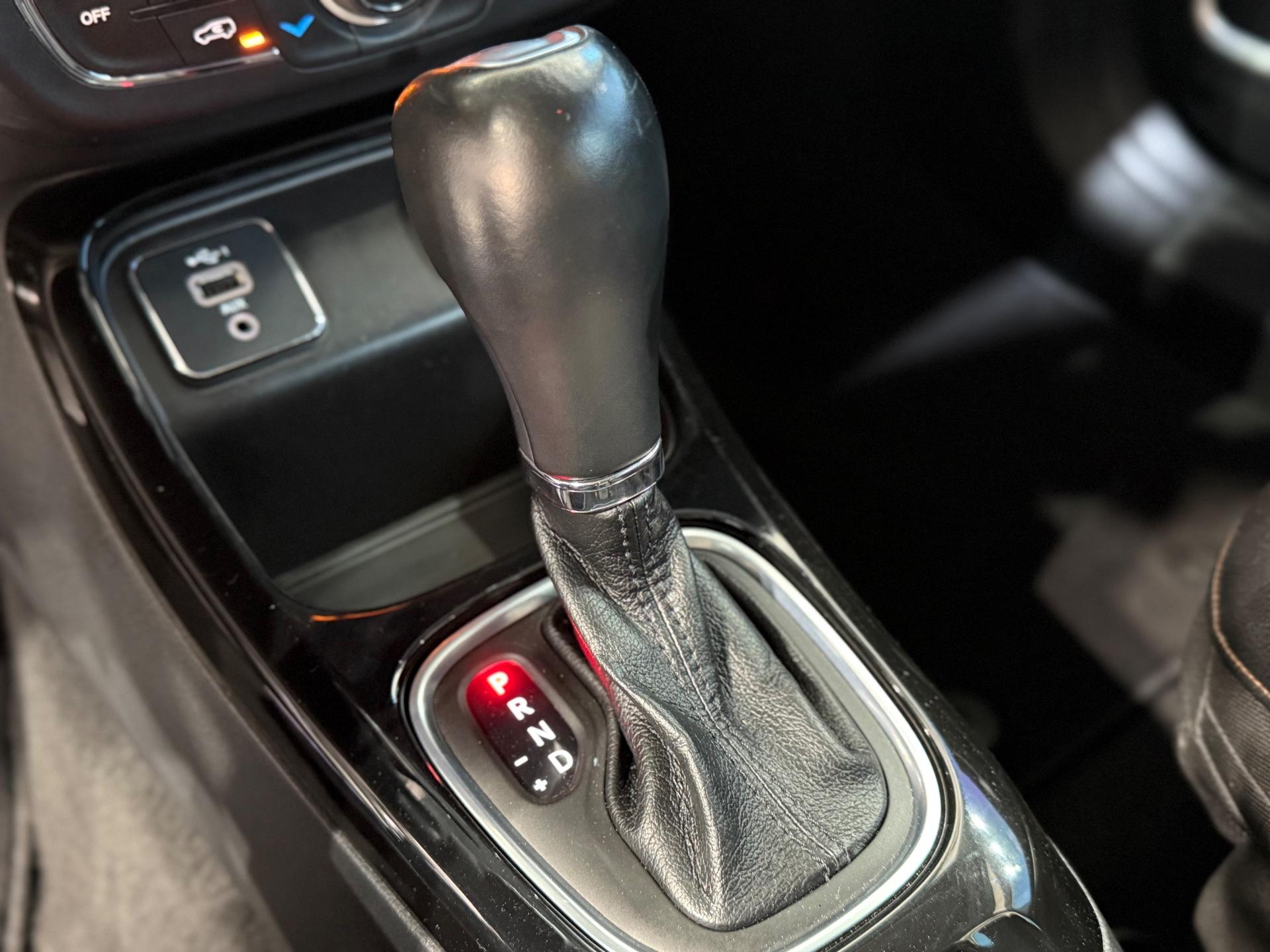 Foto número 309037 do veiculo