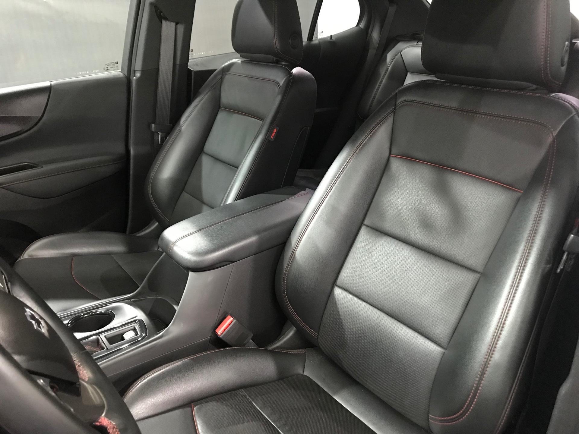 Foto número 303686 do veiculo