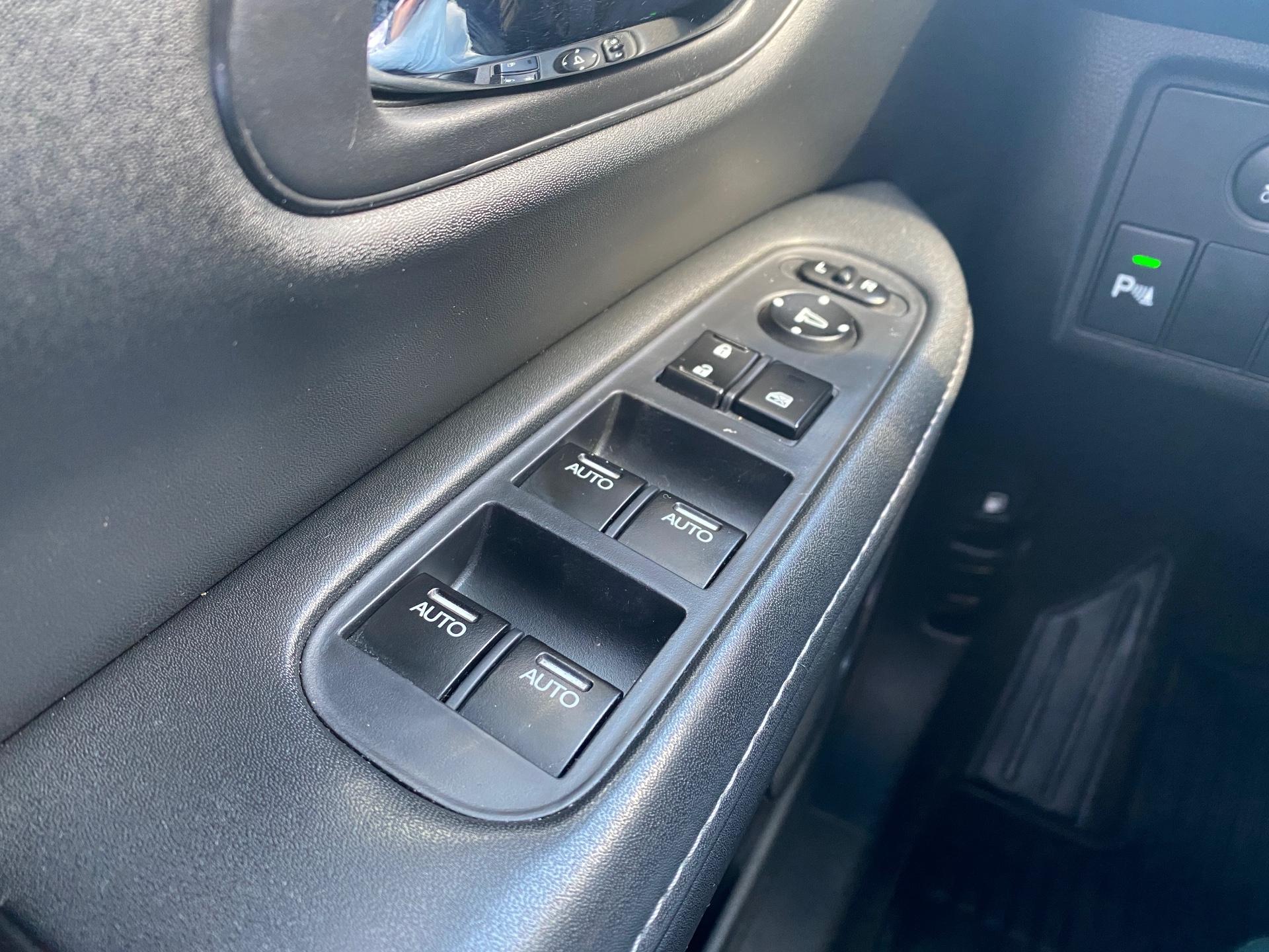 Foto número 295109 do veiculo