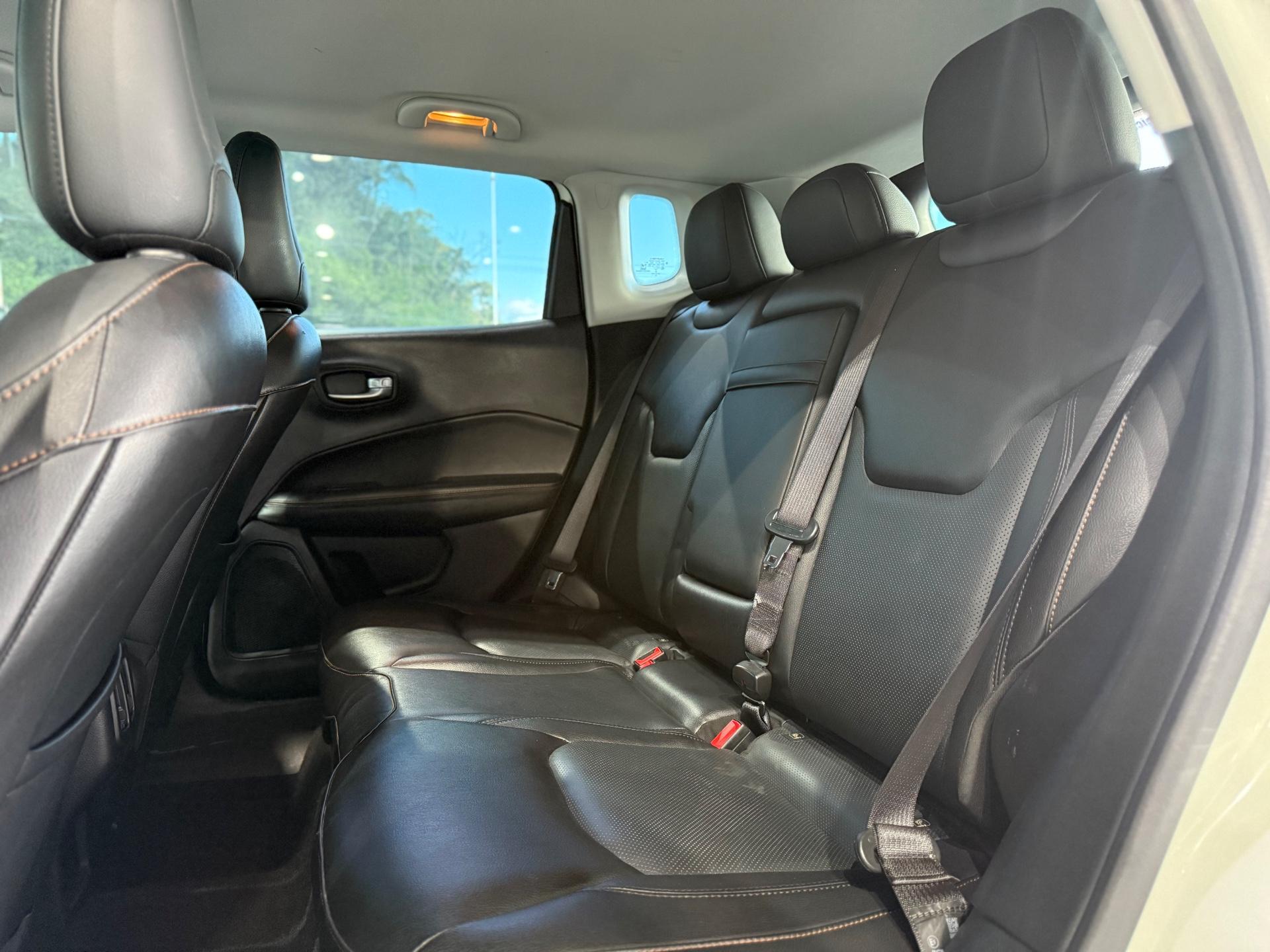 Foto número 309040 do veiculo