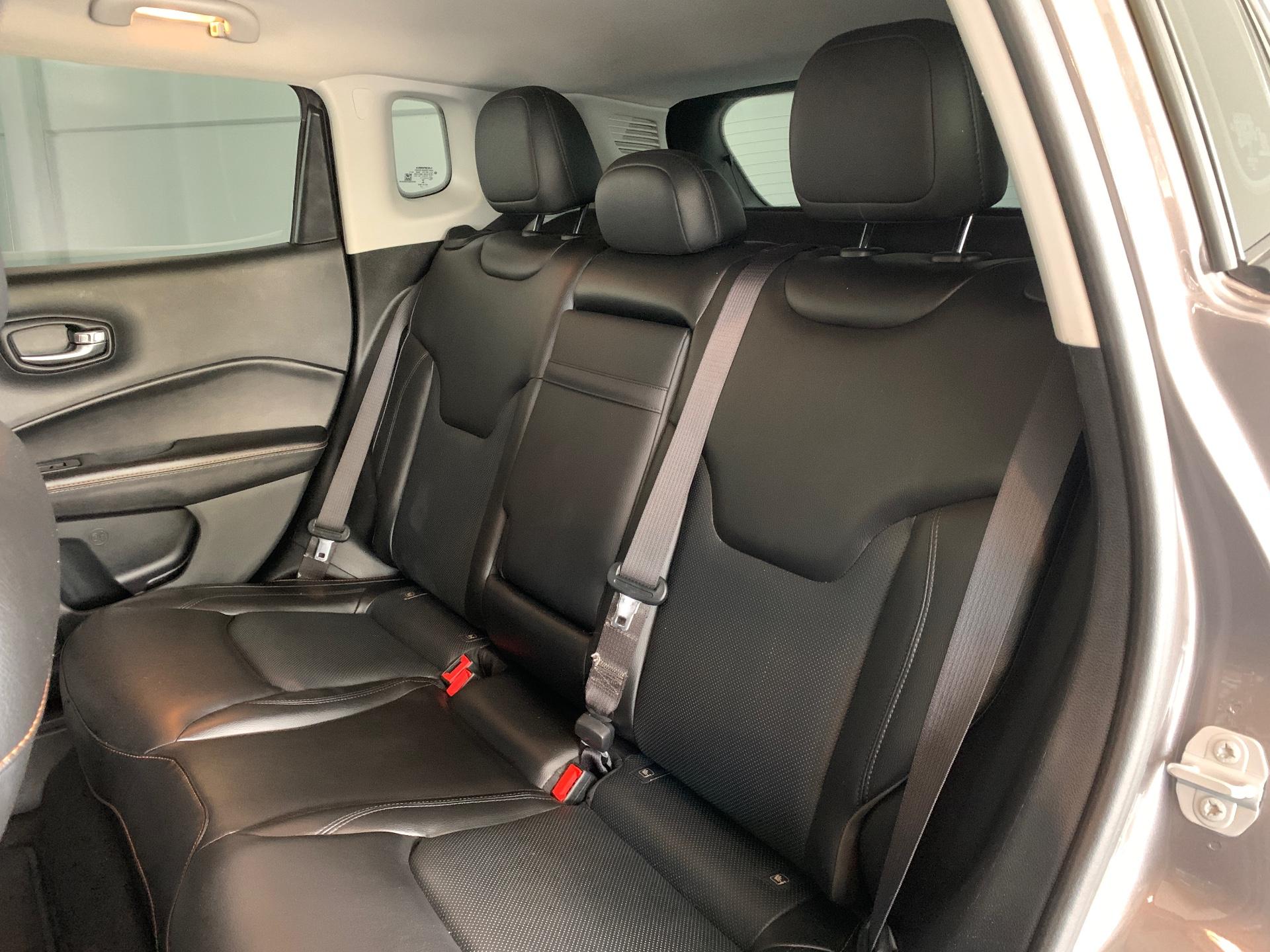 Foto número 304616 do veiculo