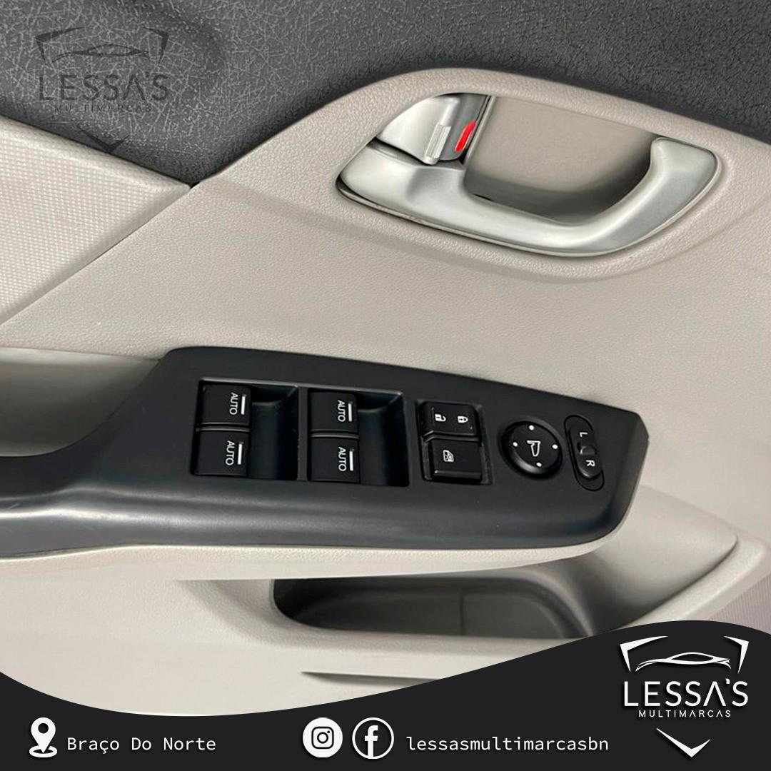 Foto número 318101 do veiculo