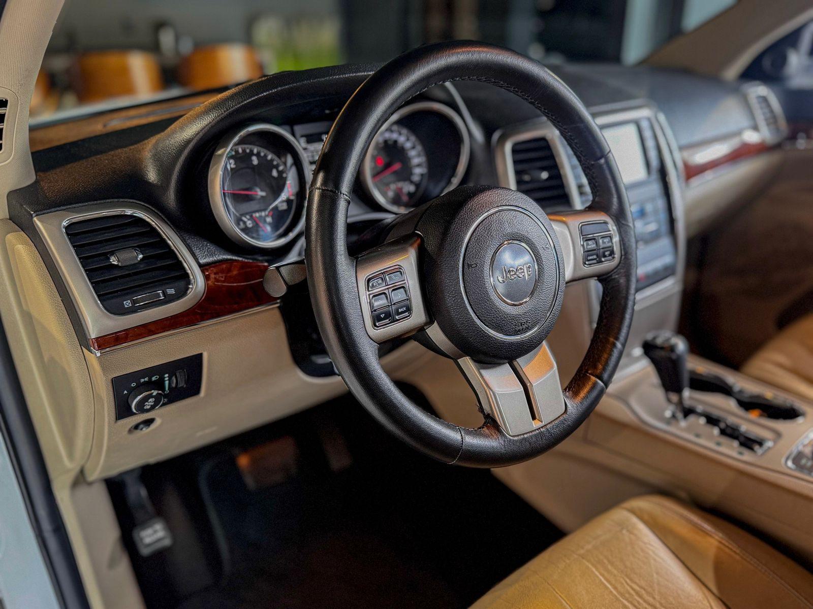 Foto número 312206 do veiculo