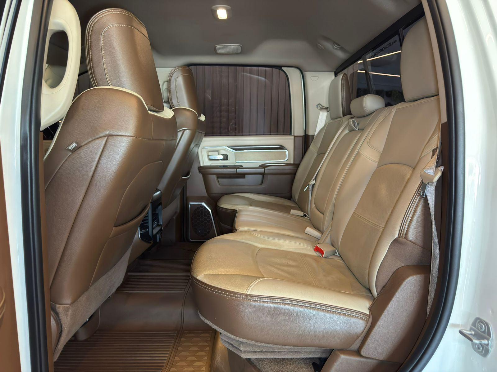 Foto número 316399 do veiculo