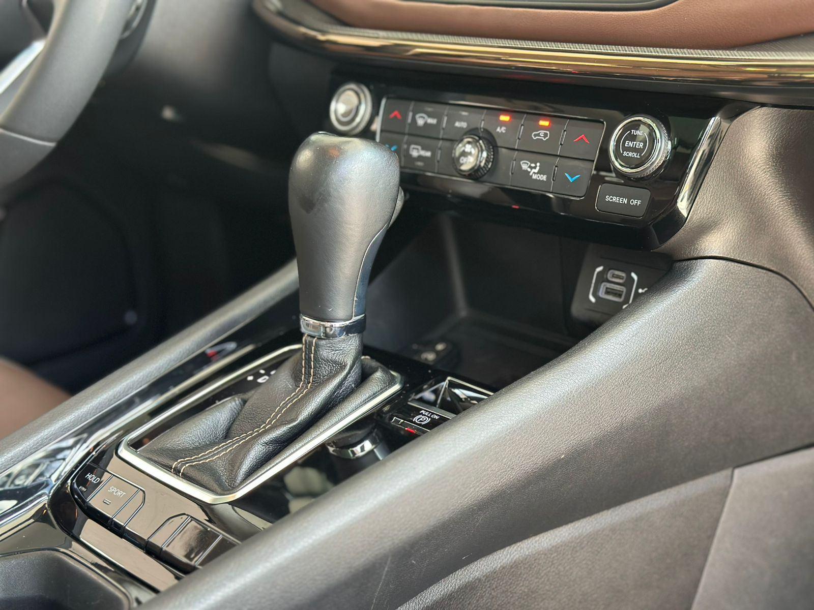 Foto número 315796 do veiculo