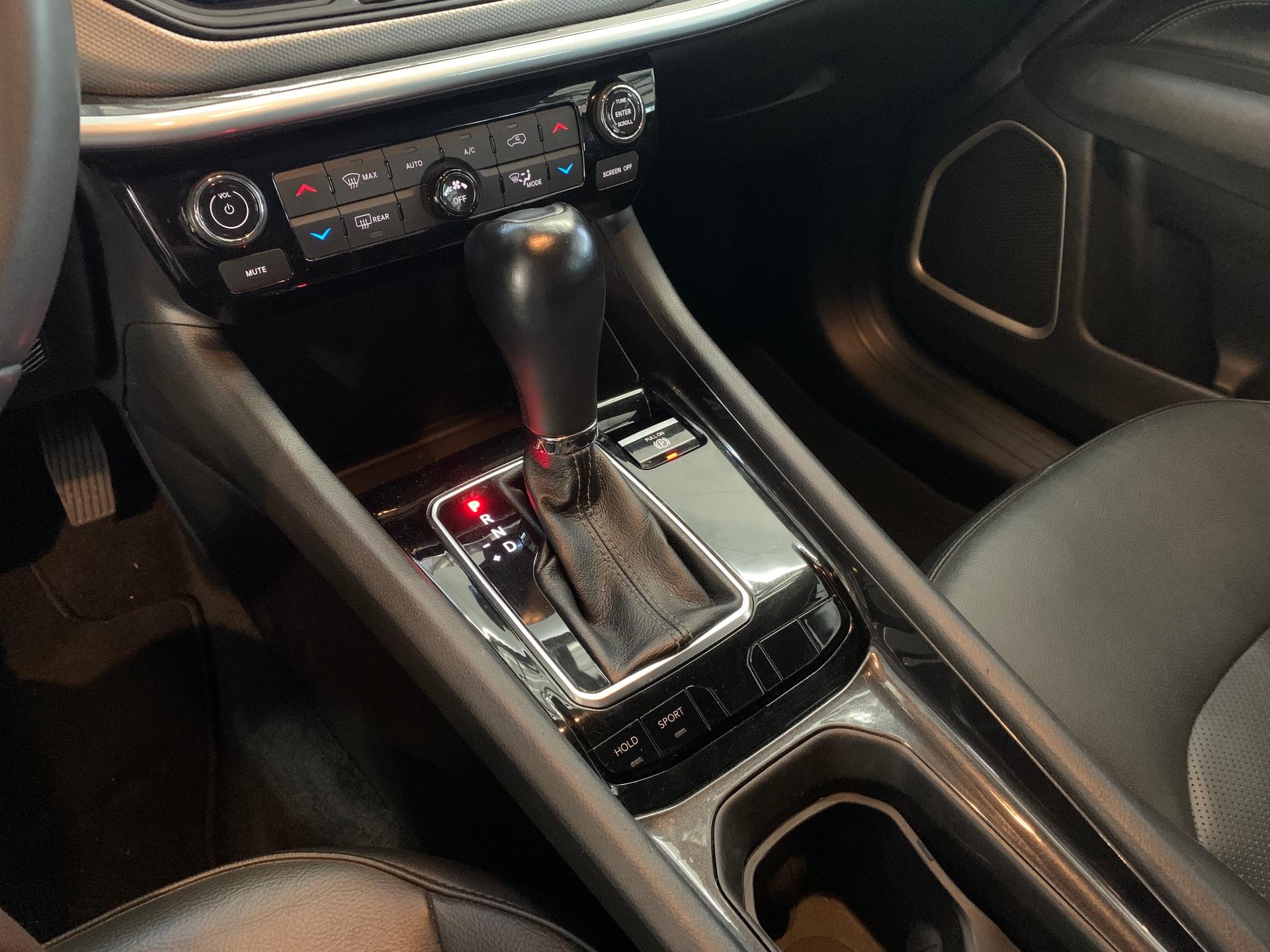 Foto número 304631 do veiculo