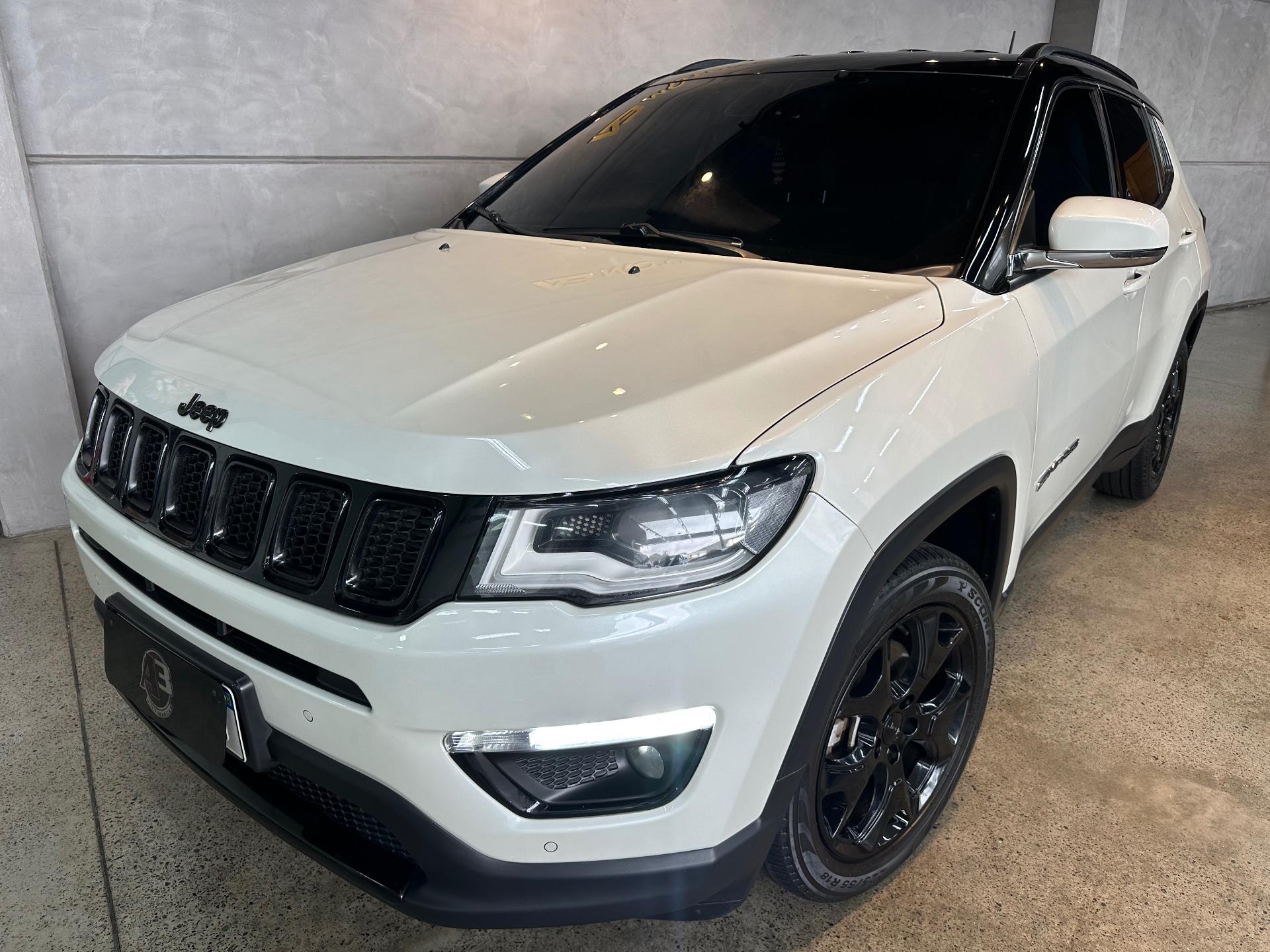 Foto número 299641 do veiculo