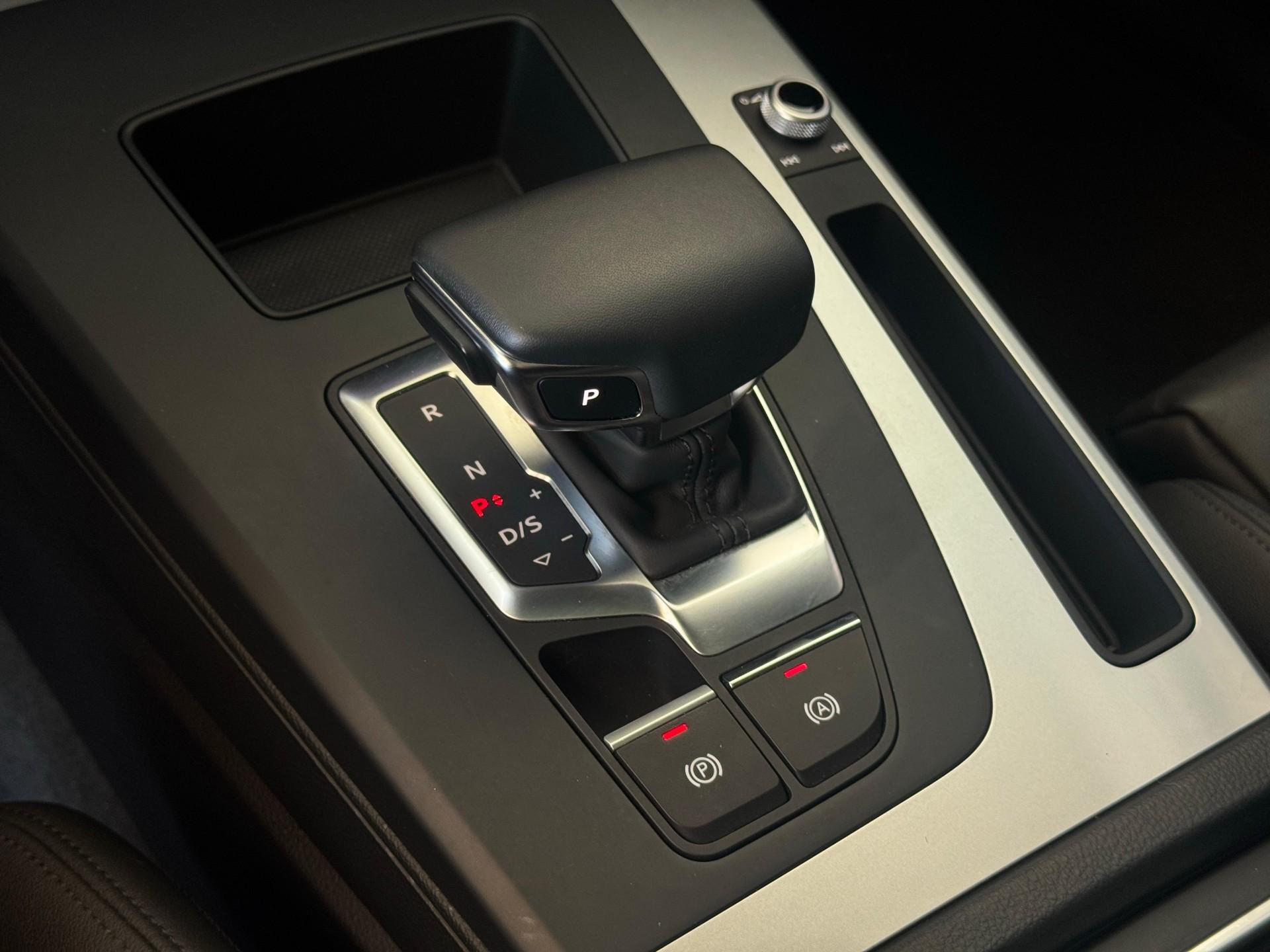 Foto número 314923 do veiculo