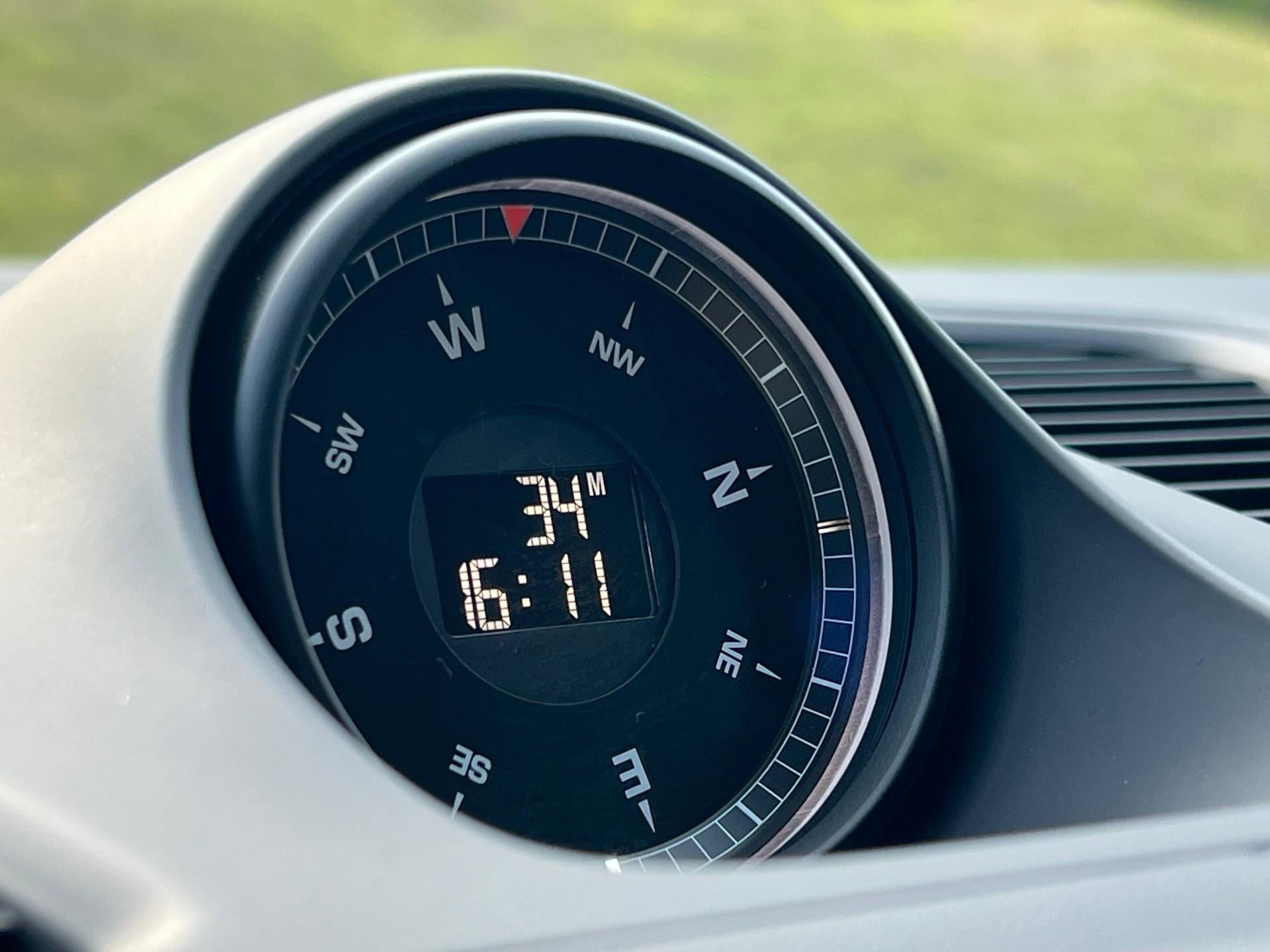 Foto número 317947 do veiculo