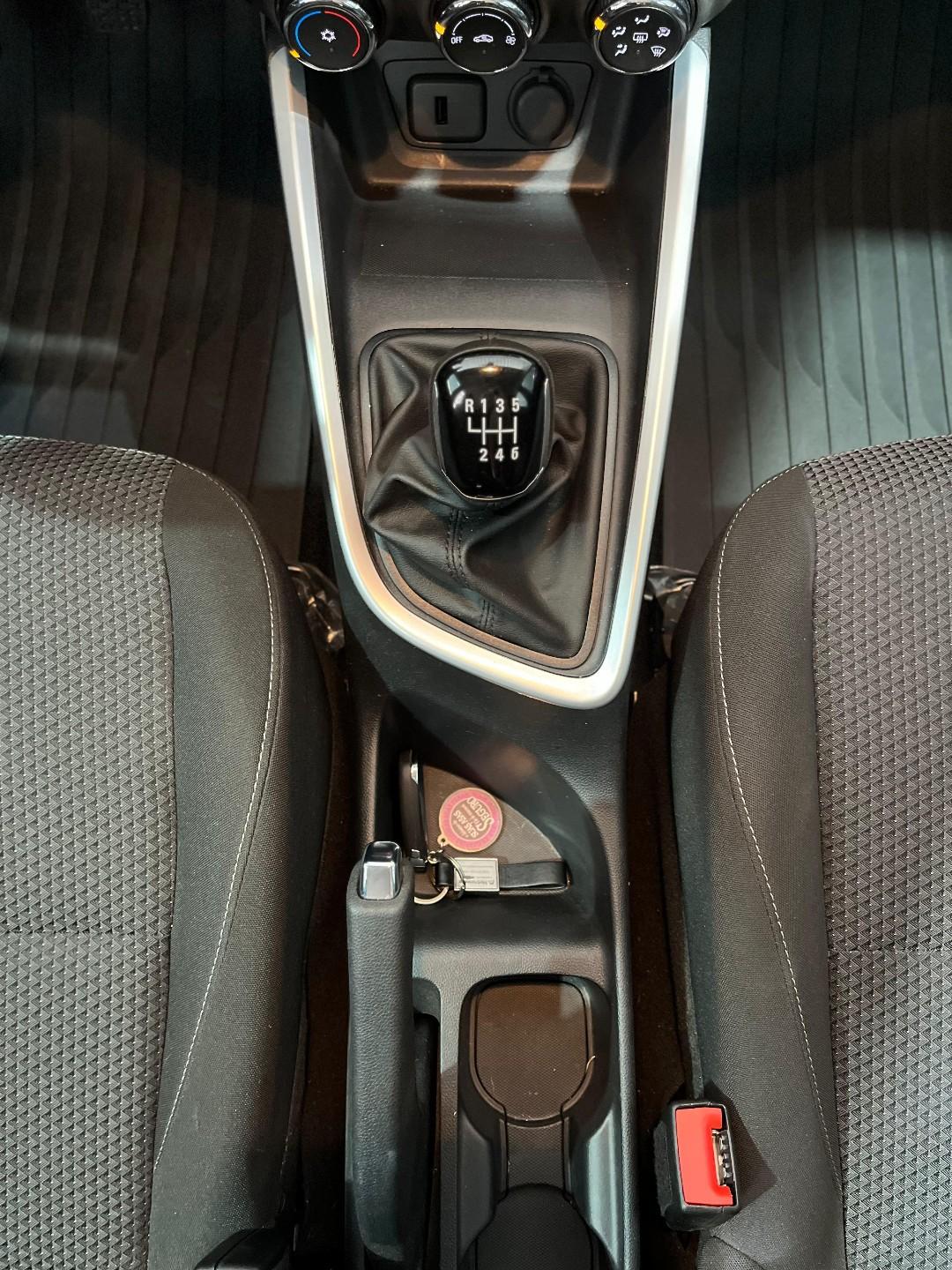 Foto número 298341 do veiculo