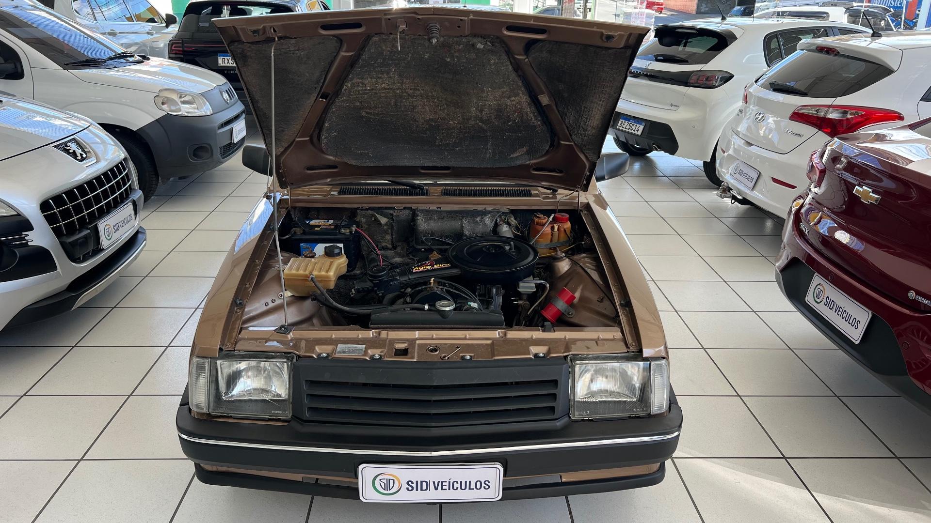 Foto número 292993 do veiculo