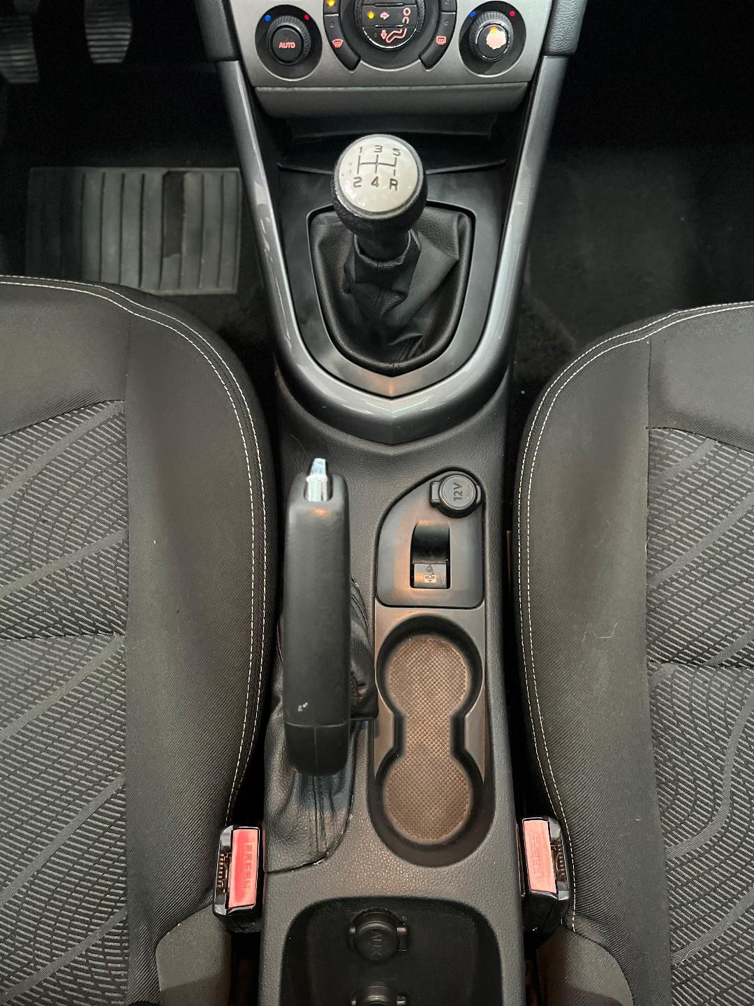 Foto número 307936 do veiculo