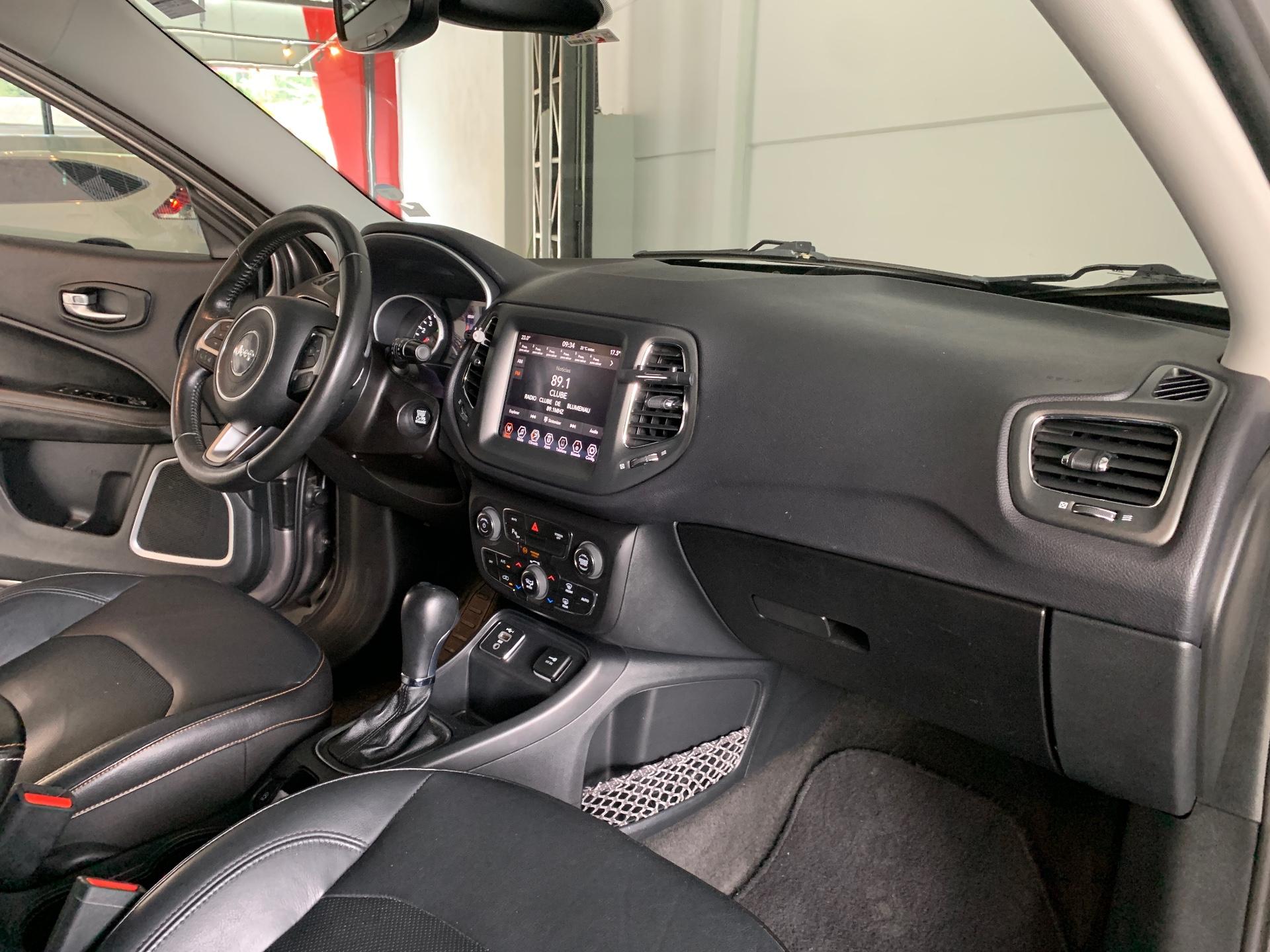 Foto número 304610 do veiculo