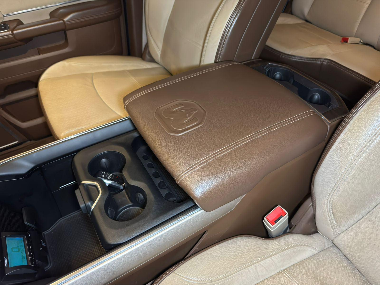 Foto número 316416 do veiculo