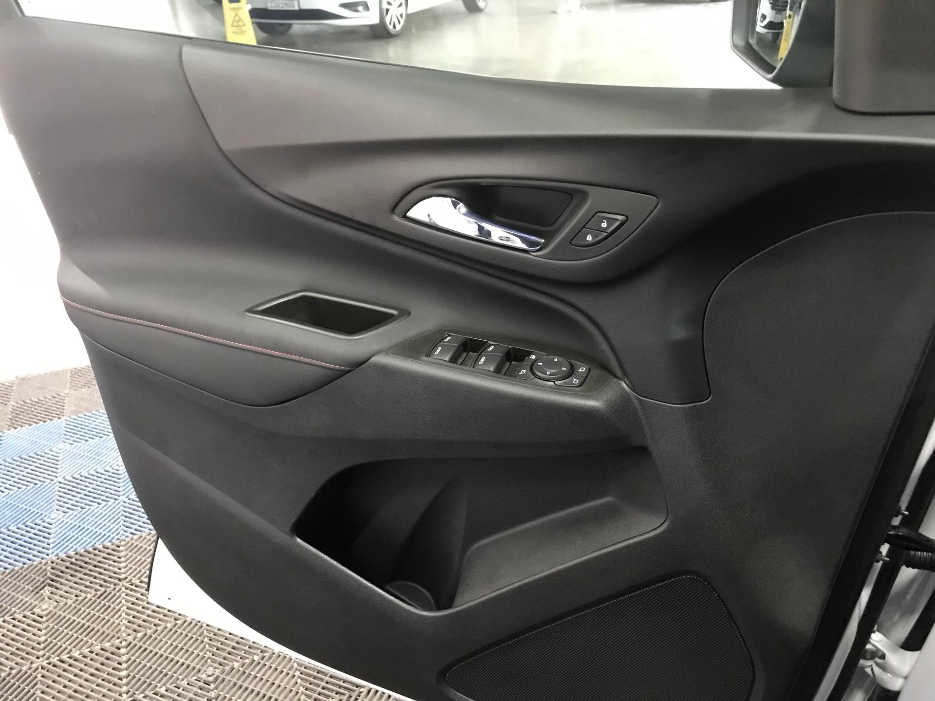 Foto número 303681 do veiculo