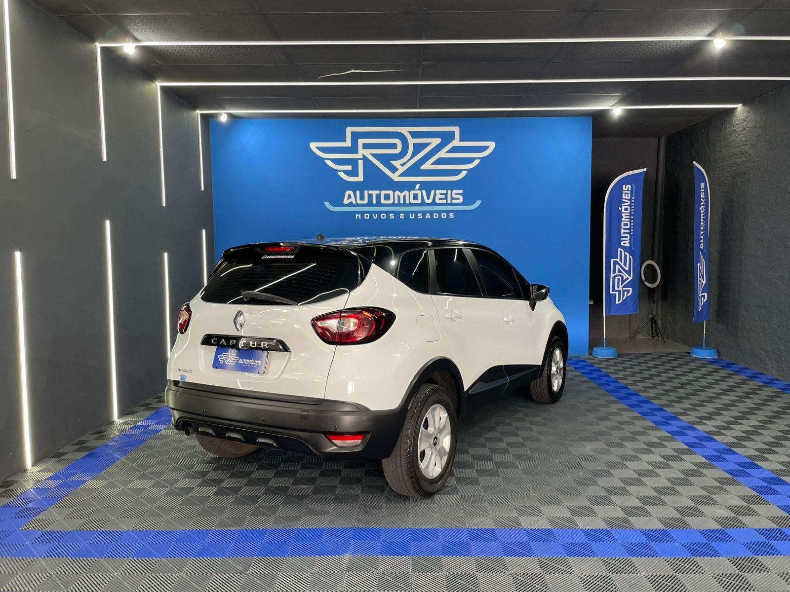 Foto número 313402 do veiculo