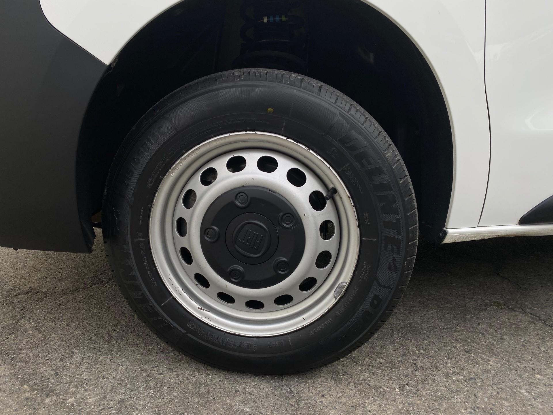 Foto número 304980 do veiculo