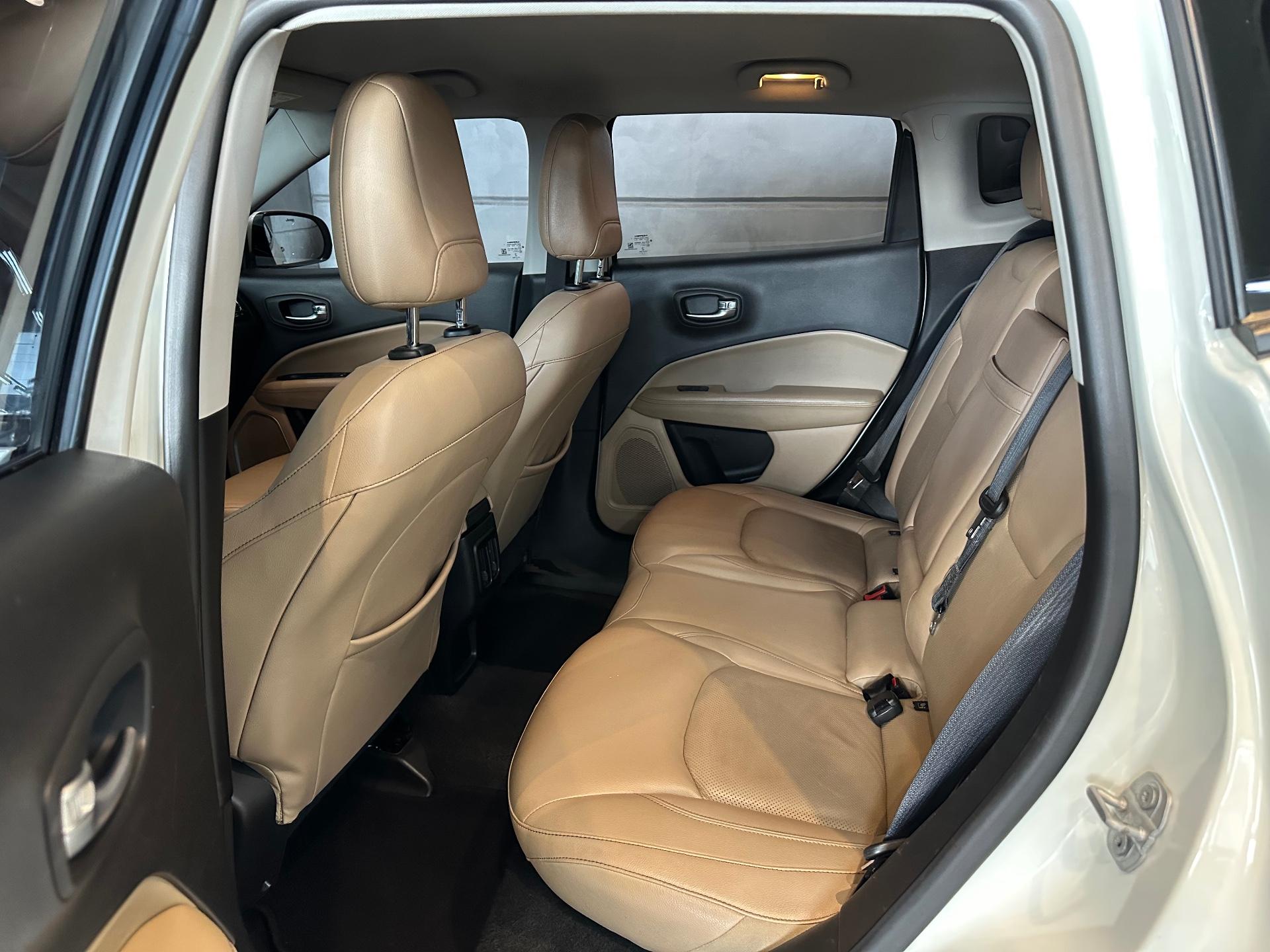 Foto número 299654 do veiculo