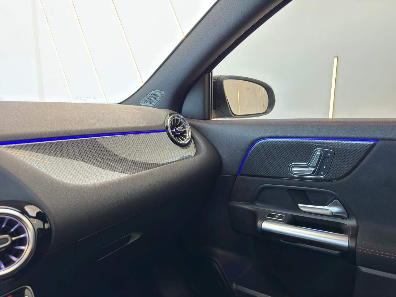 Foto número 288939 do veiculo