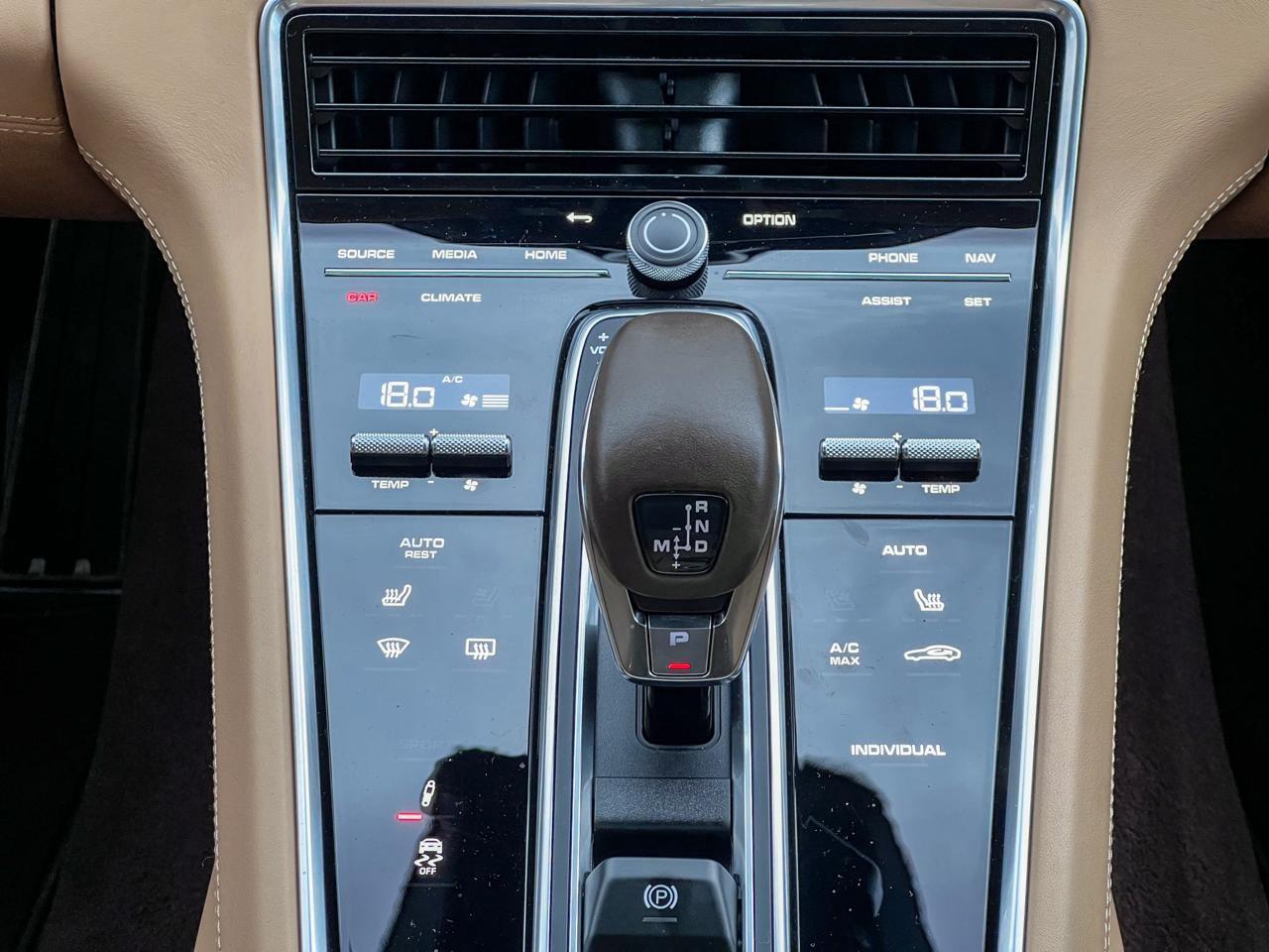 Foto número 296938 do veiculo