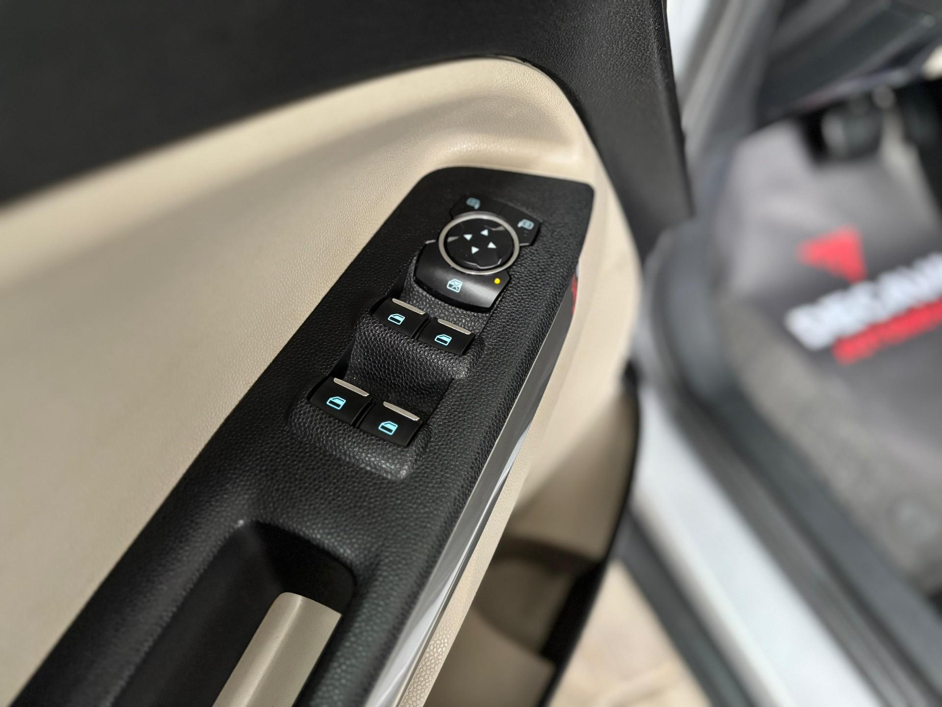 Foto número 299513 do veiculo